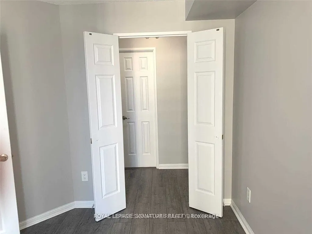 101 Subway Crescent, #1414