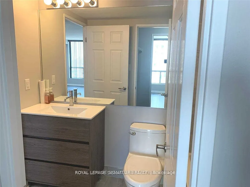 101 Subway Crescent, #1414