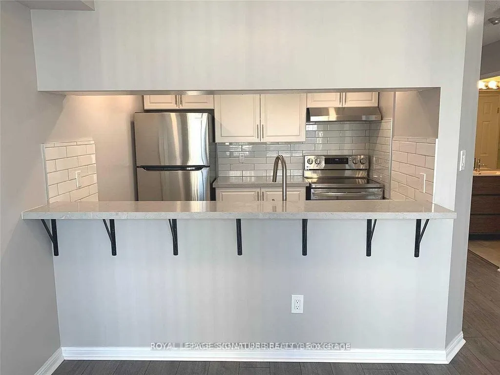 101 Subway Crescent, #1414