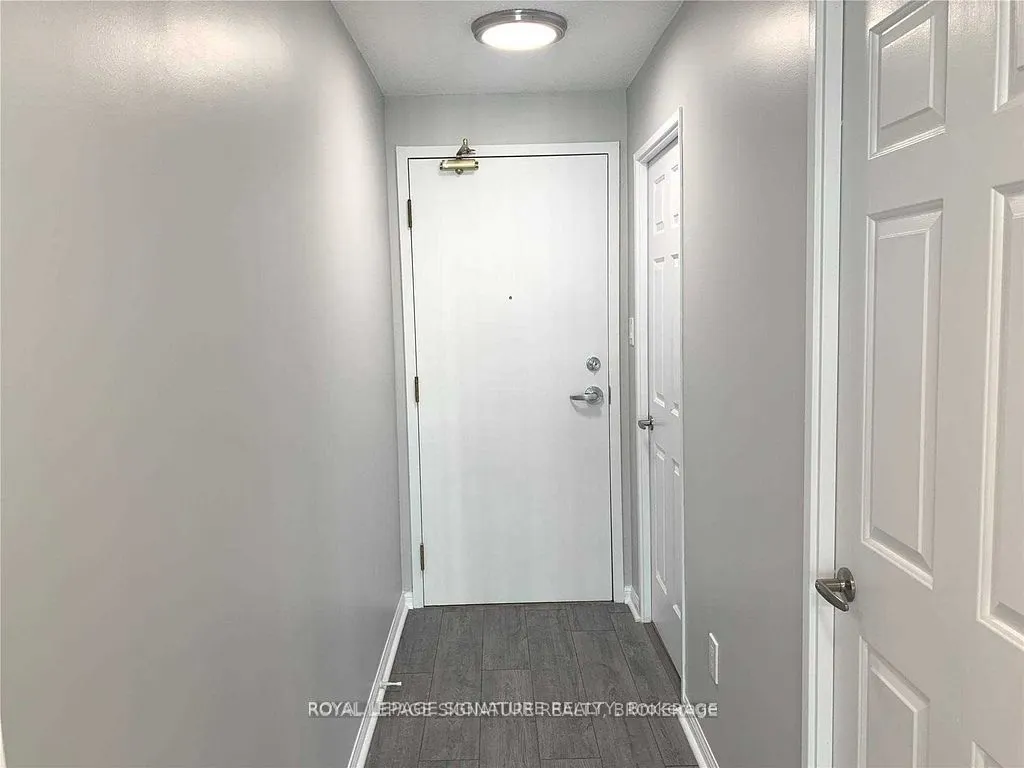 101 Subway Crescent, #1414