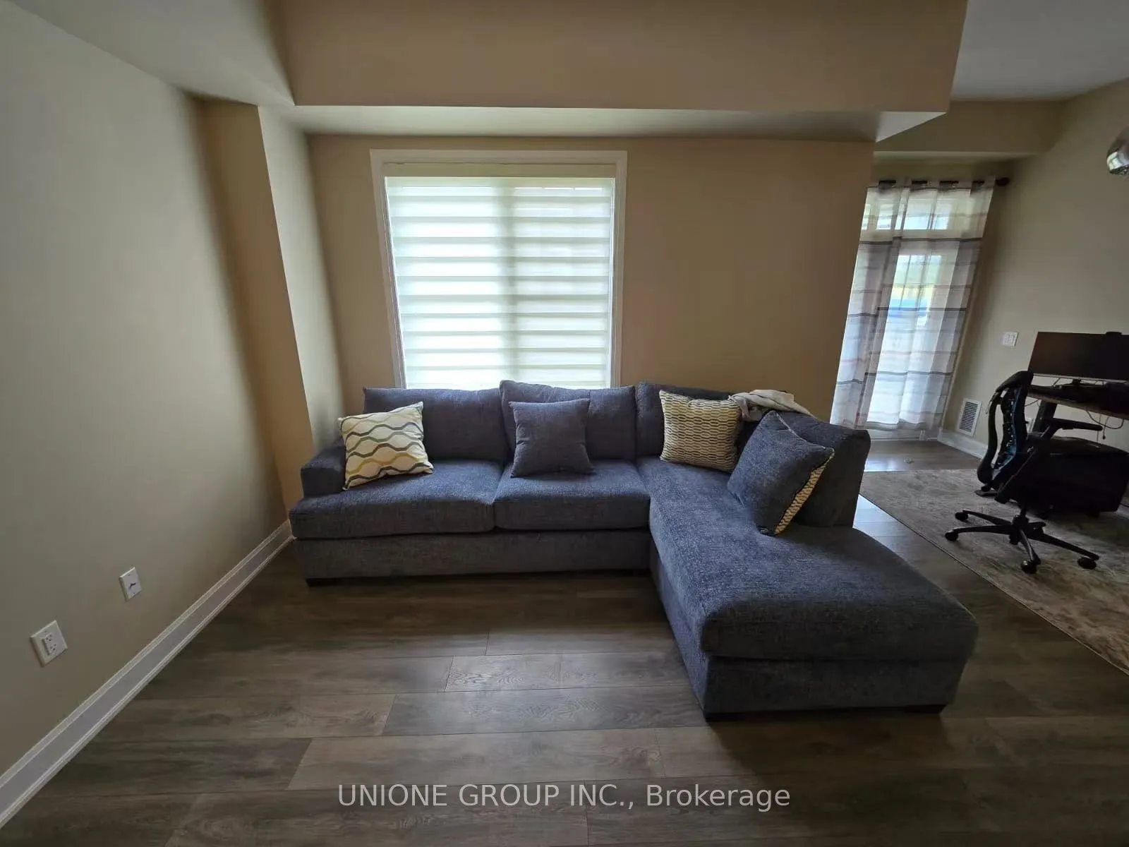 276 Gatwick Drive, #11