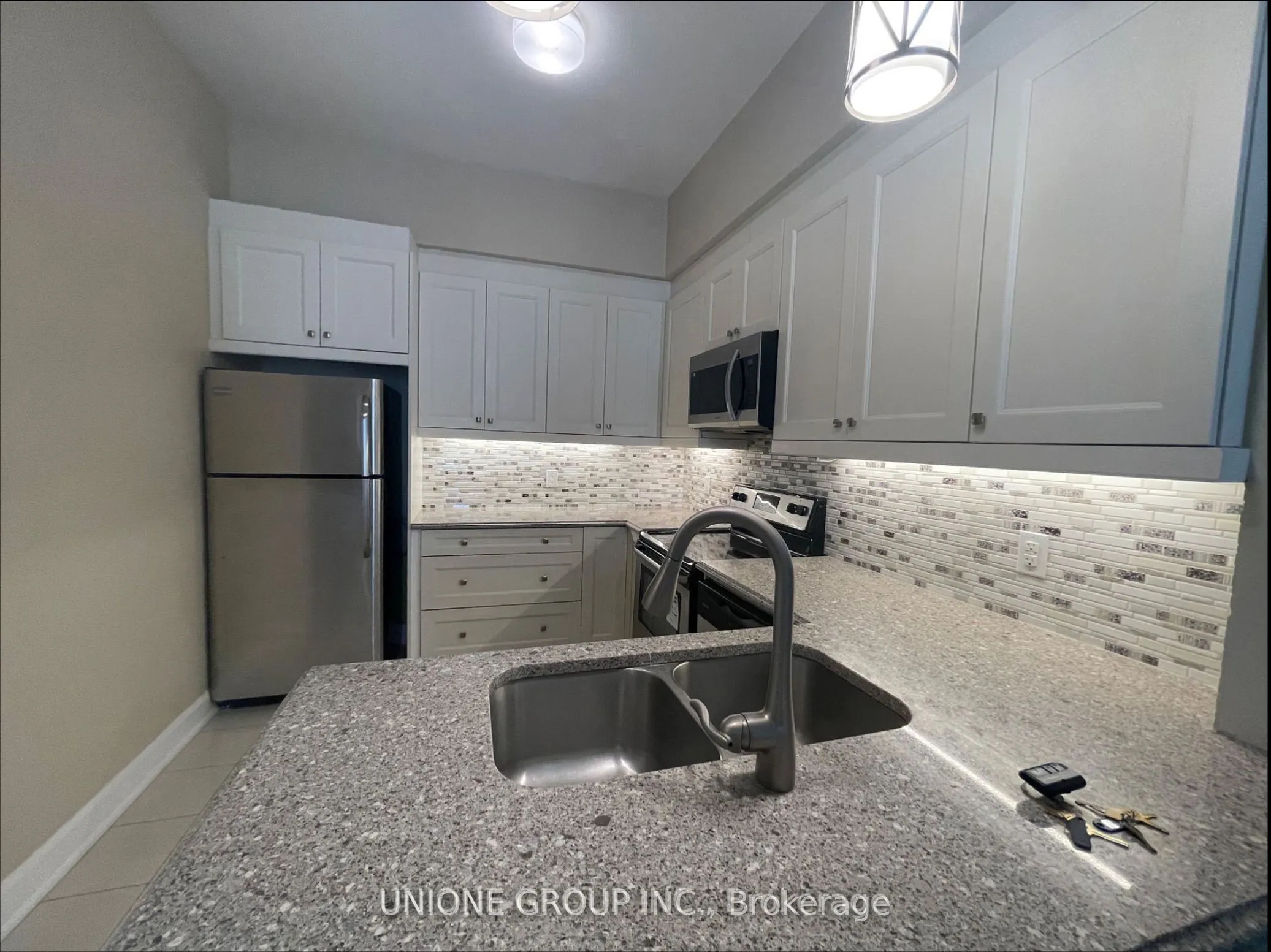 276 Gatwick Drive, #11