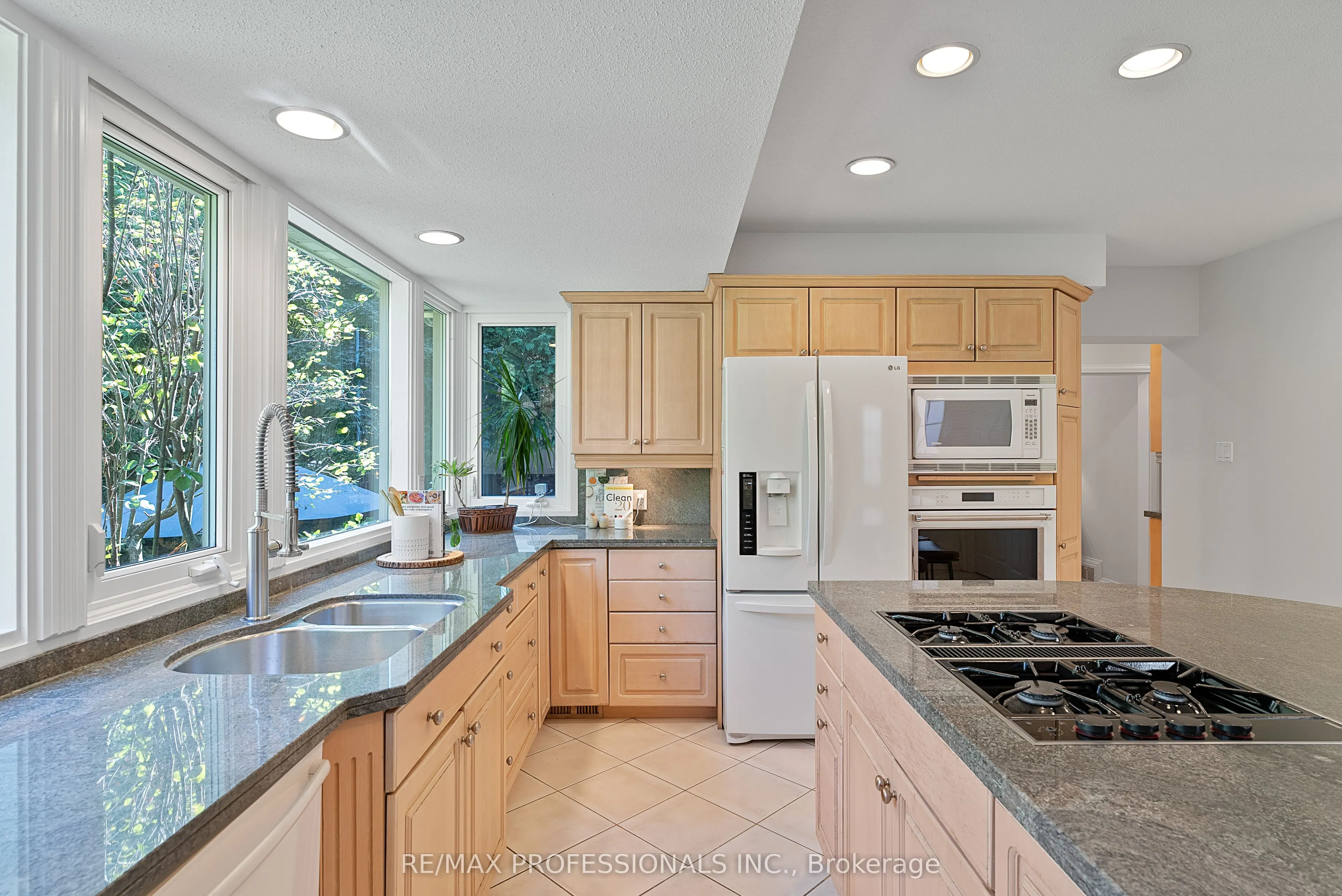 28 Colwood Road