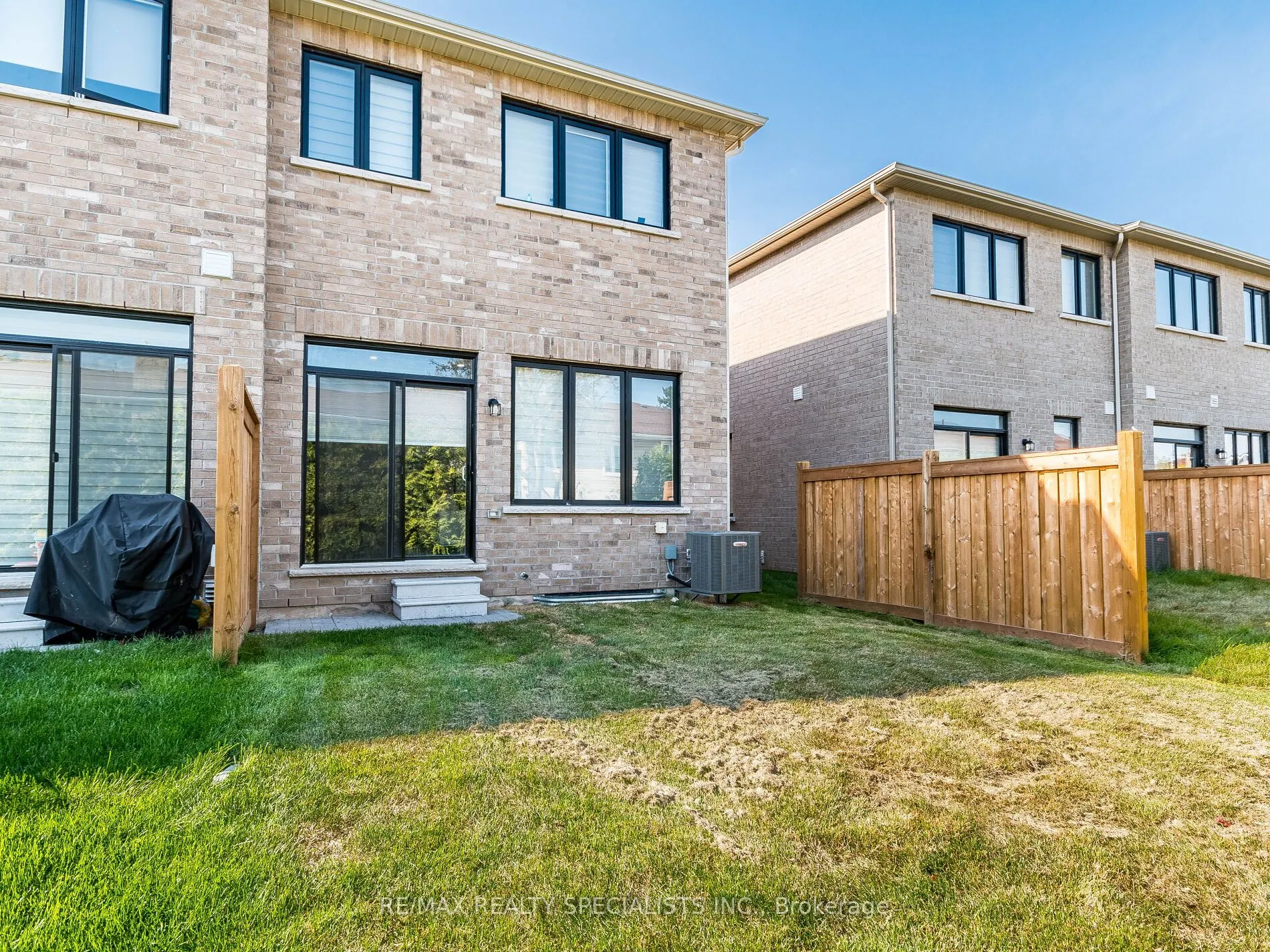 1416 Oakmont Common E