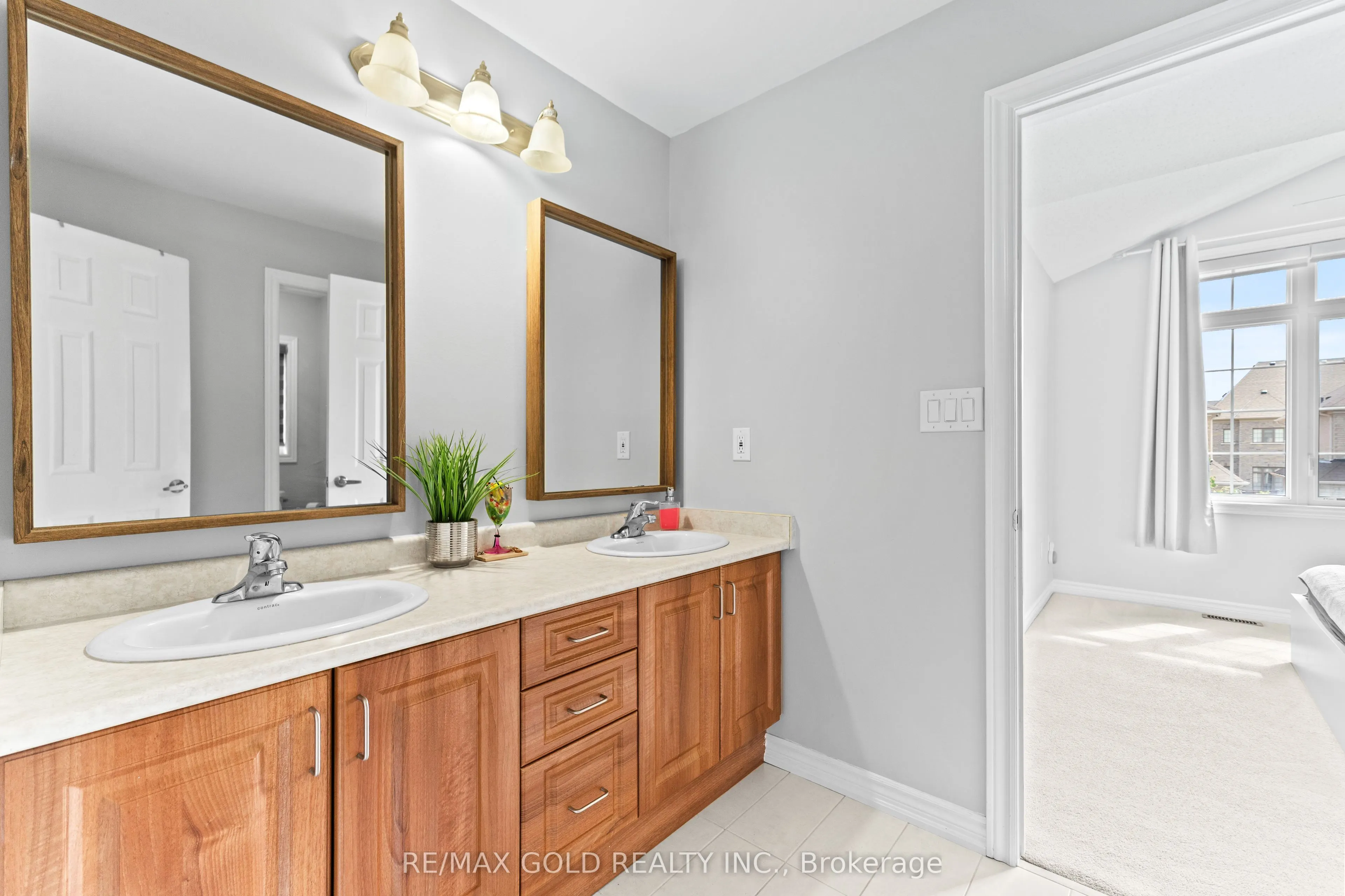 16 Cloverhaven Road