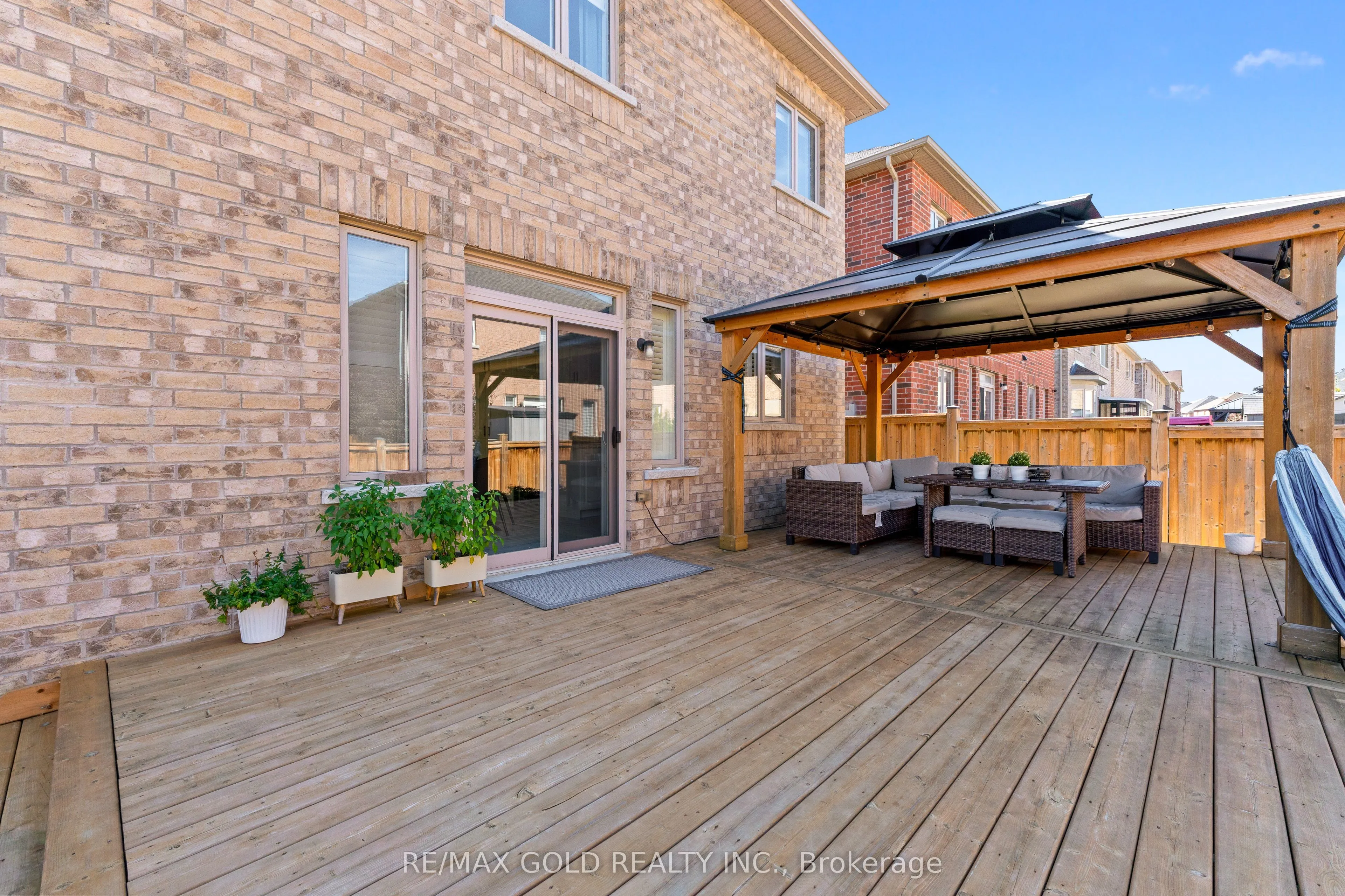 16 Cloverhaven Road