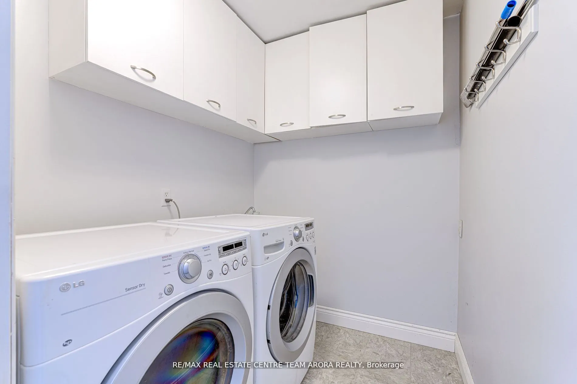 53 Cheviot Crescent, ##Upper