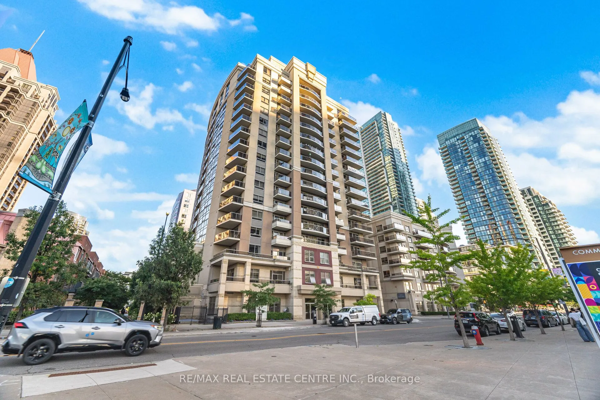 350 Princess Royal Drive, #209
