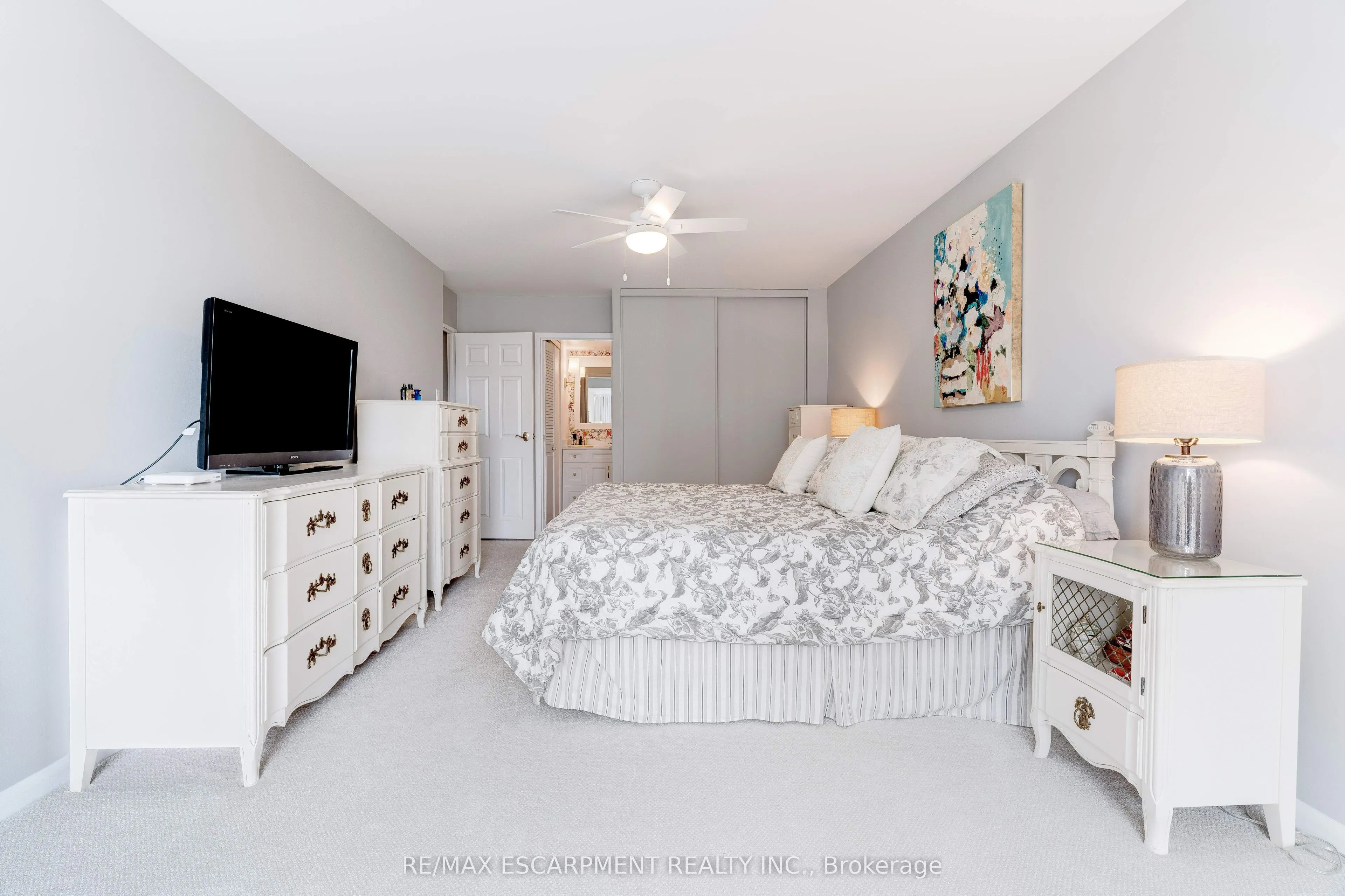 2175 Marine Drive, #903