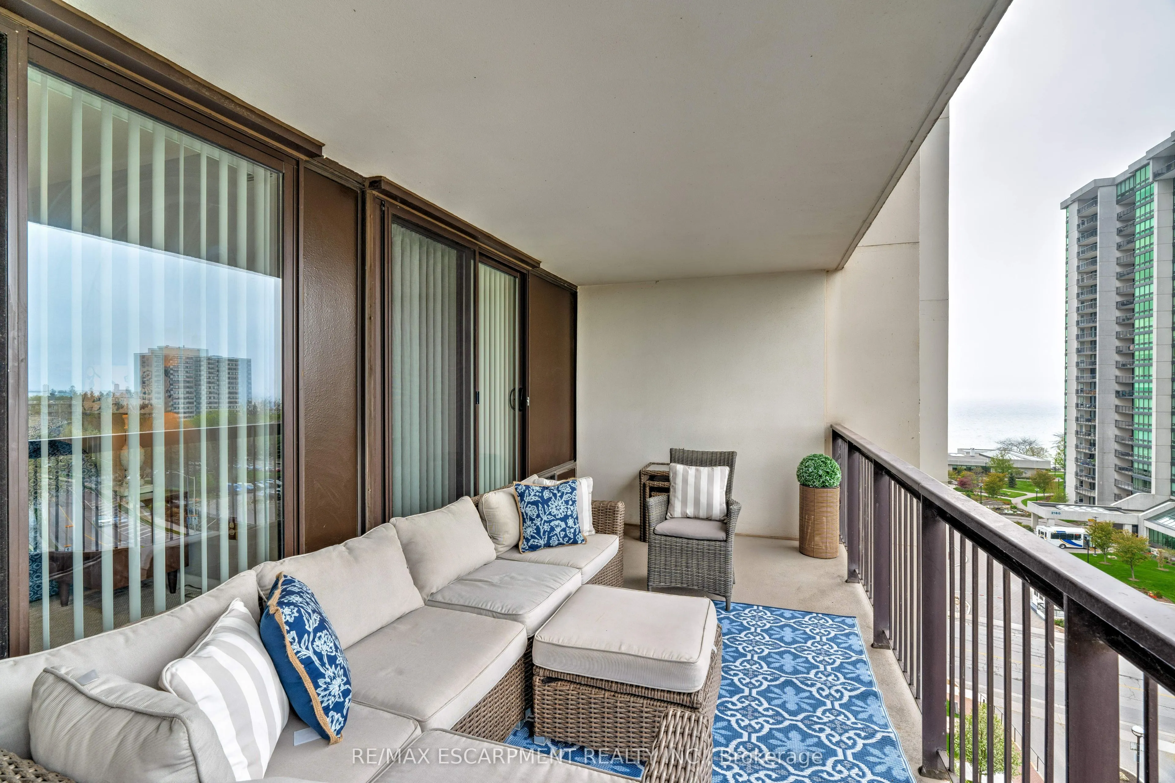 2175 Marine Drive, #903