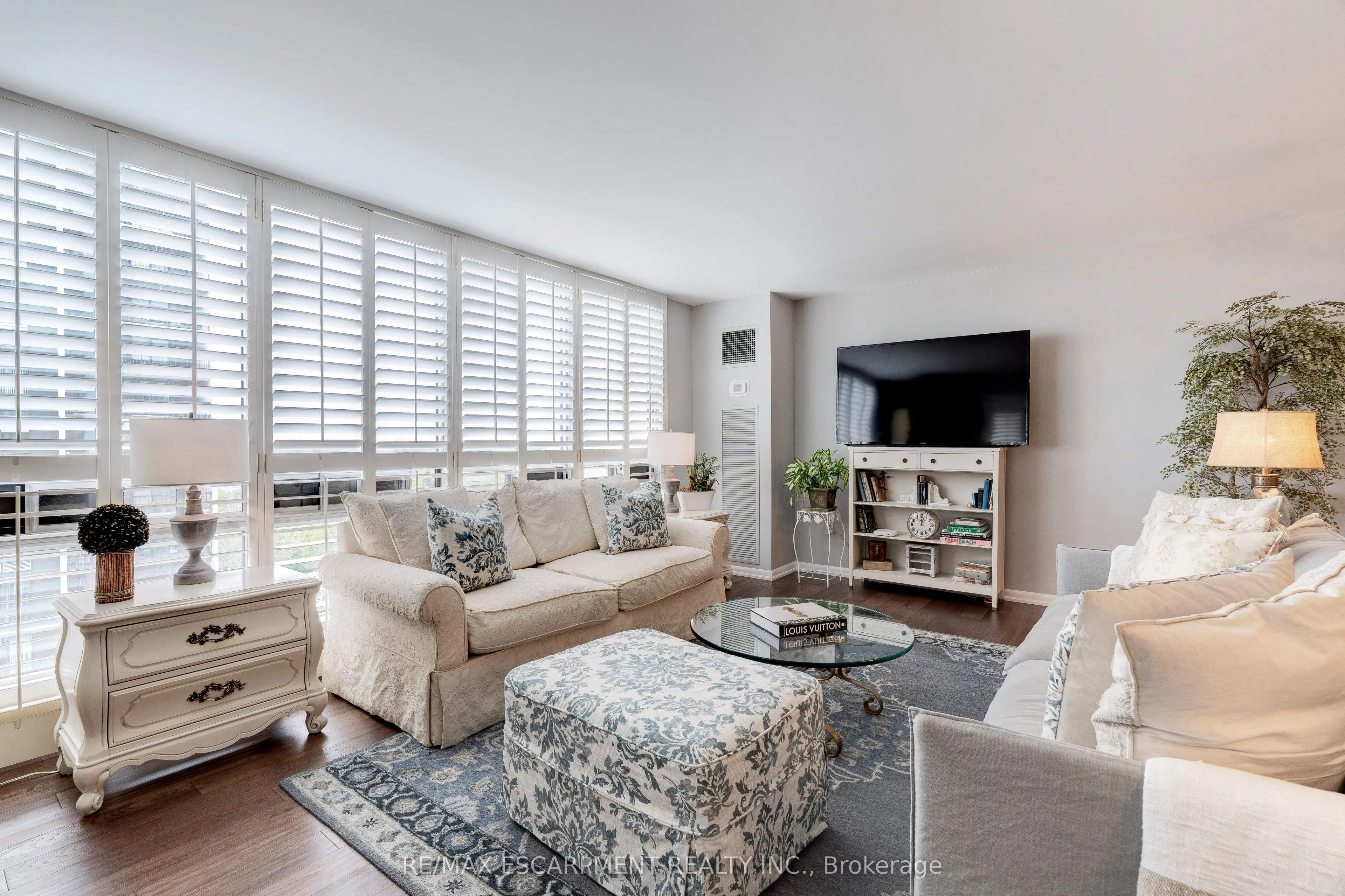 2175 Marine Drive, #903