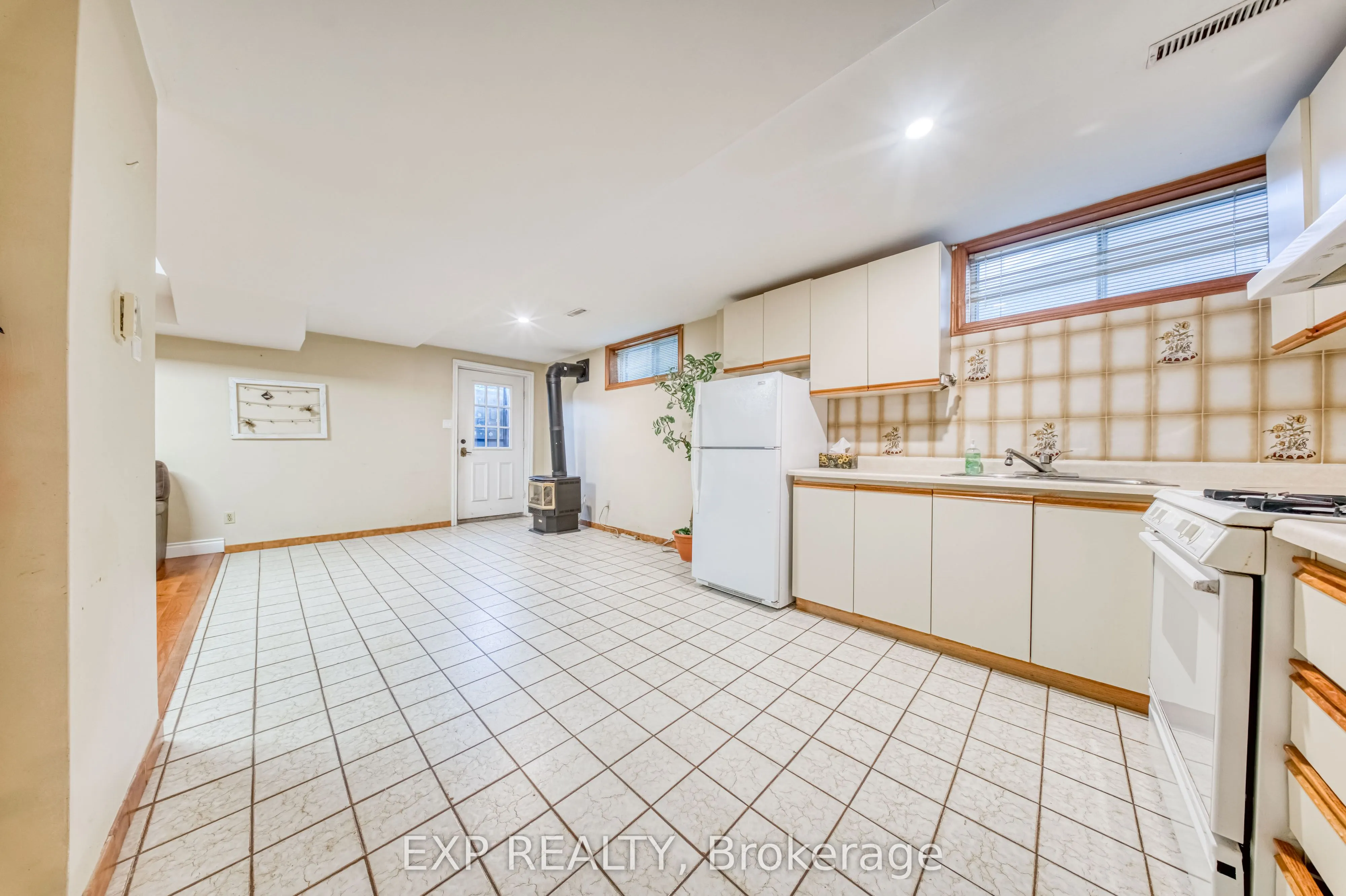 35 Highland Hill