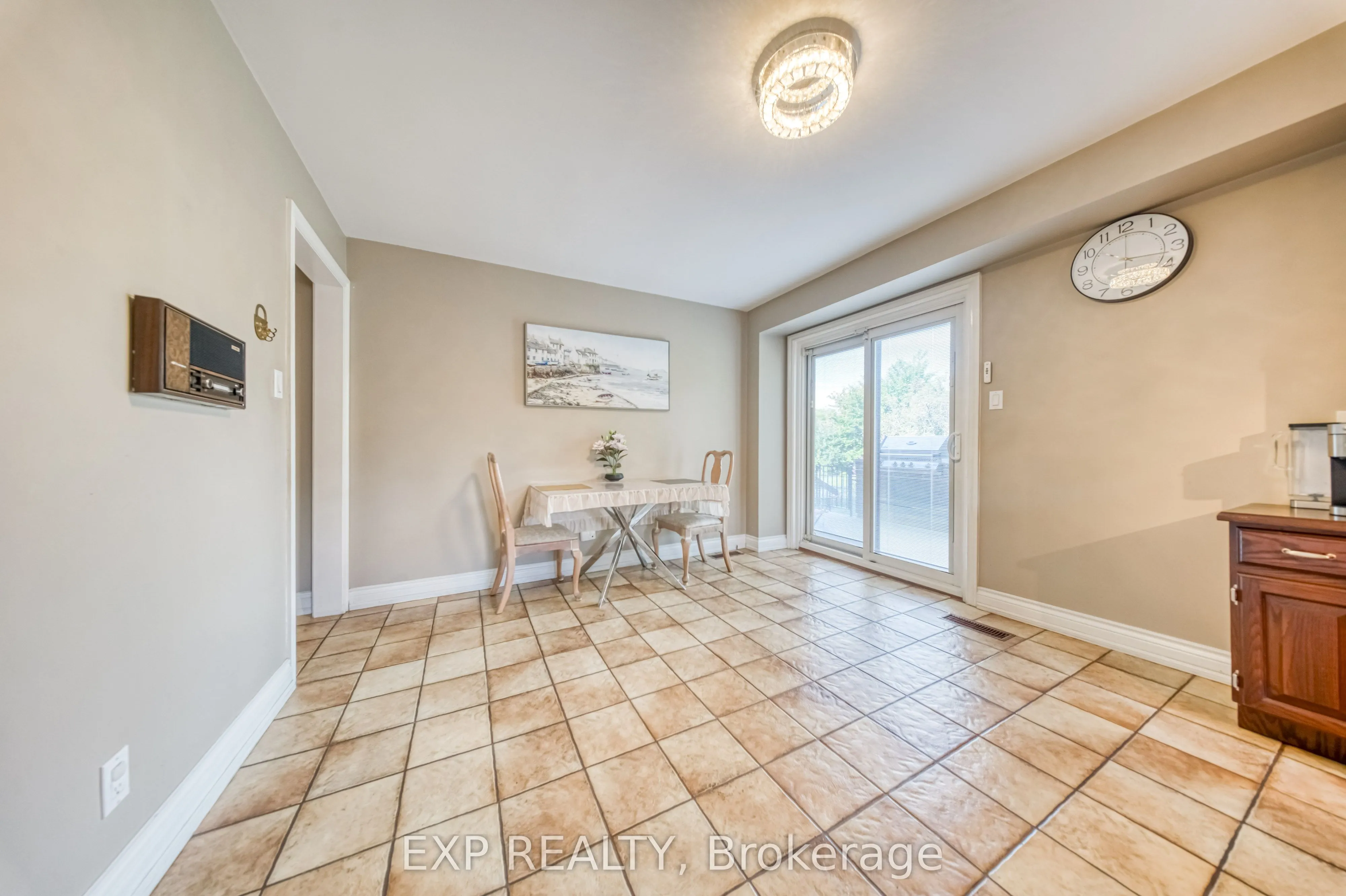 35 Highland Hill