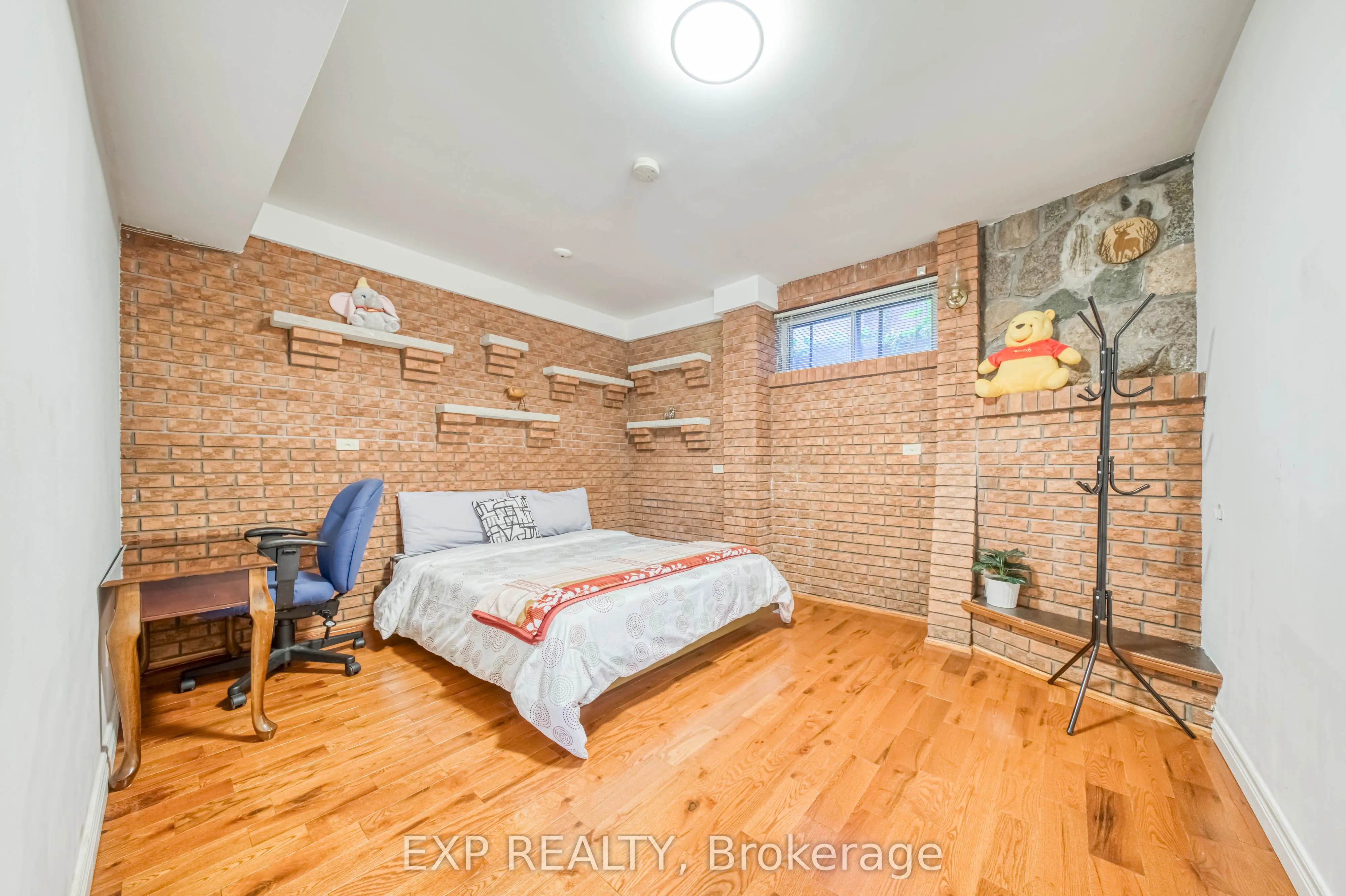 35 Highland Hill