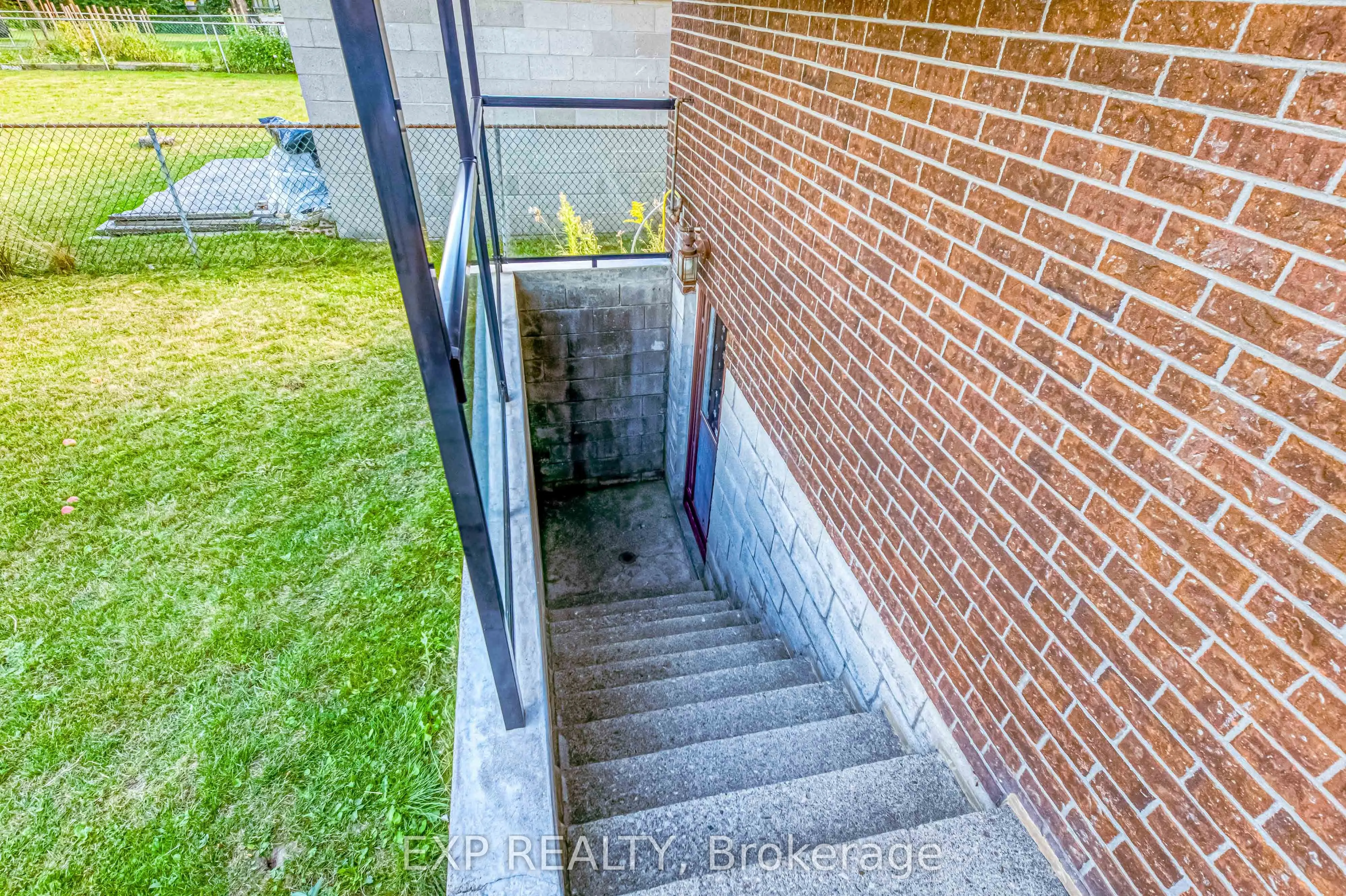 35 Highland Hill