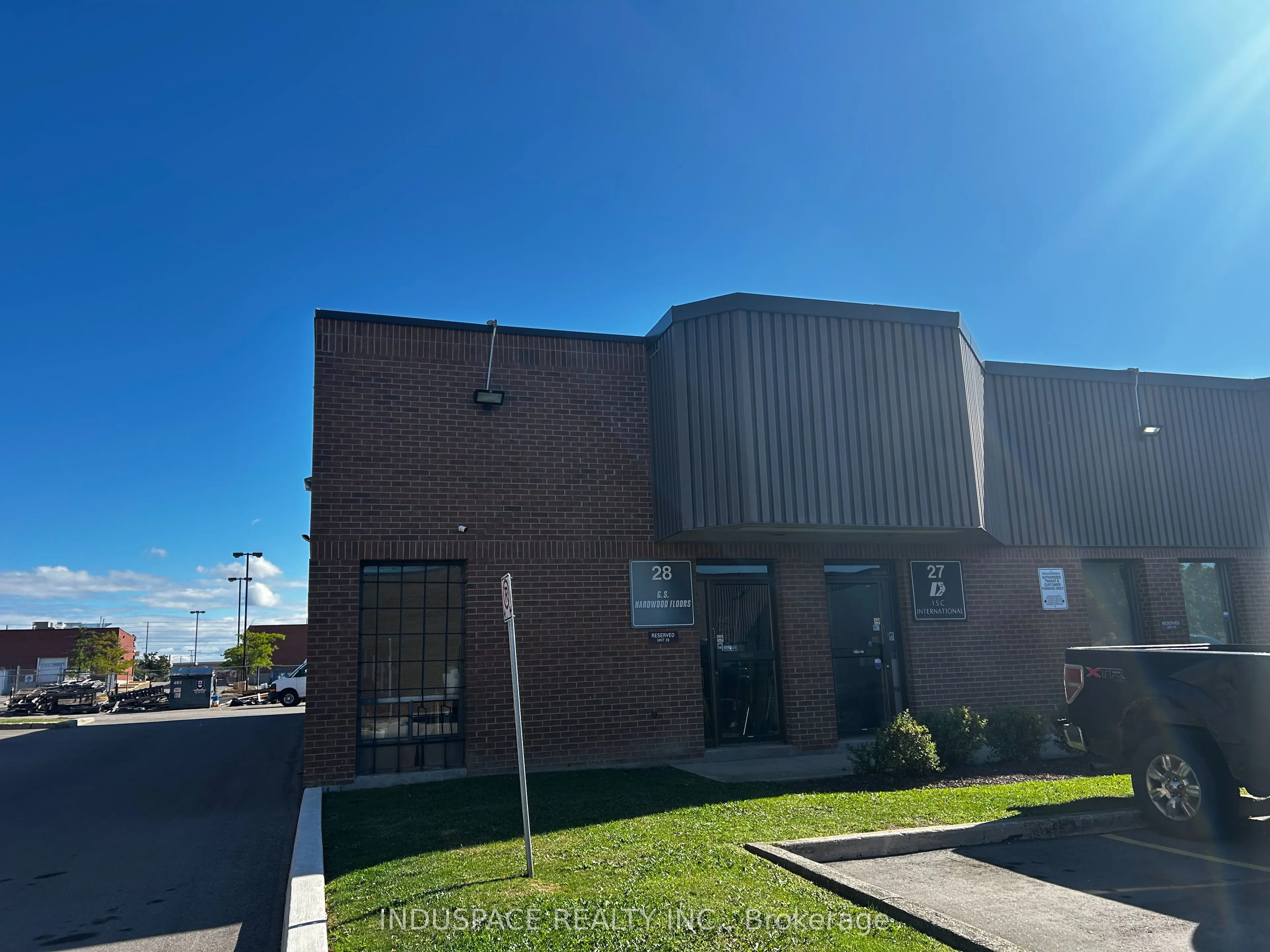 1295 Eglinton Avenue, ##27