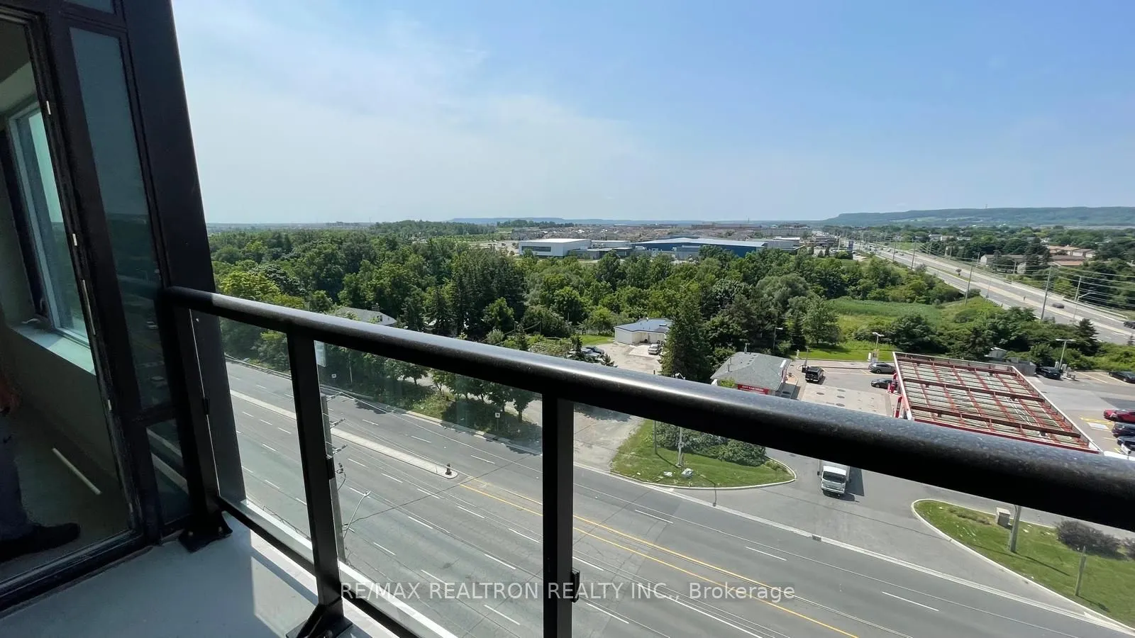 8010 Derry Road E, #807