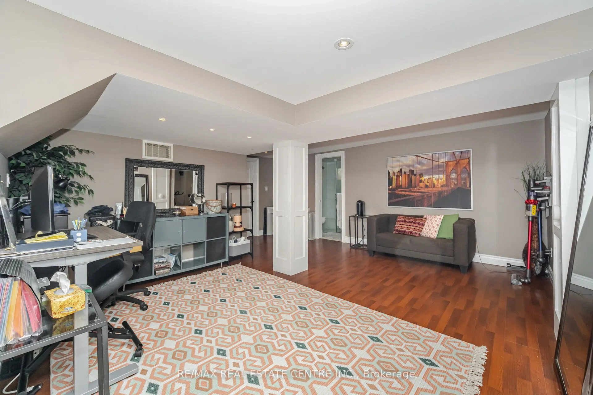 584 Trudale Court