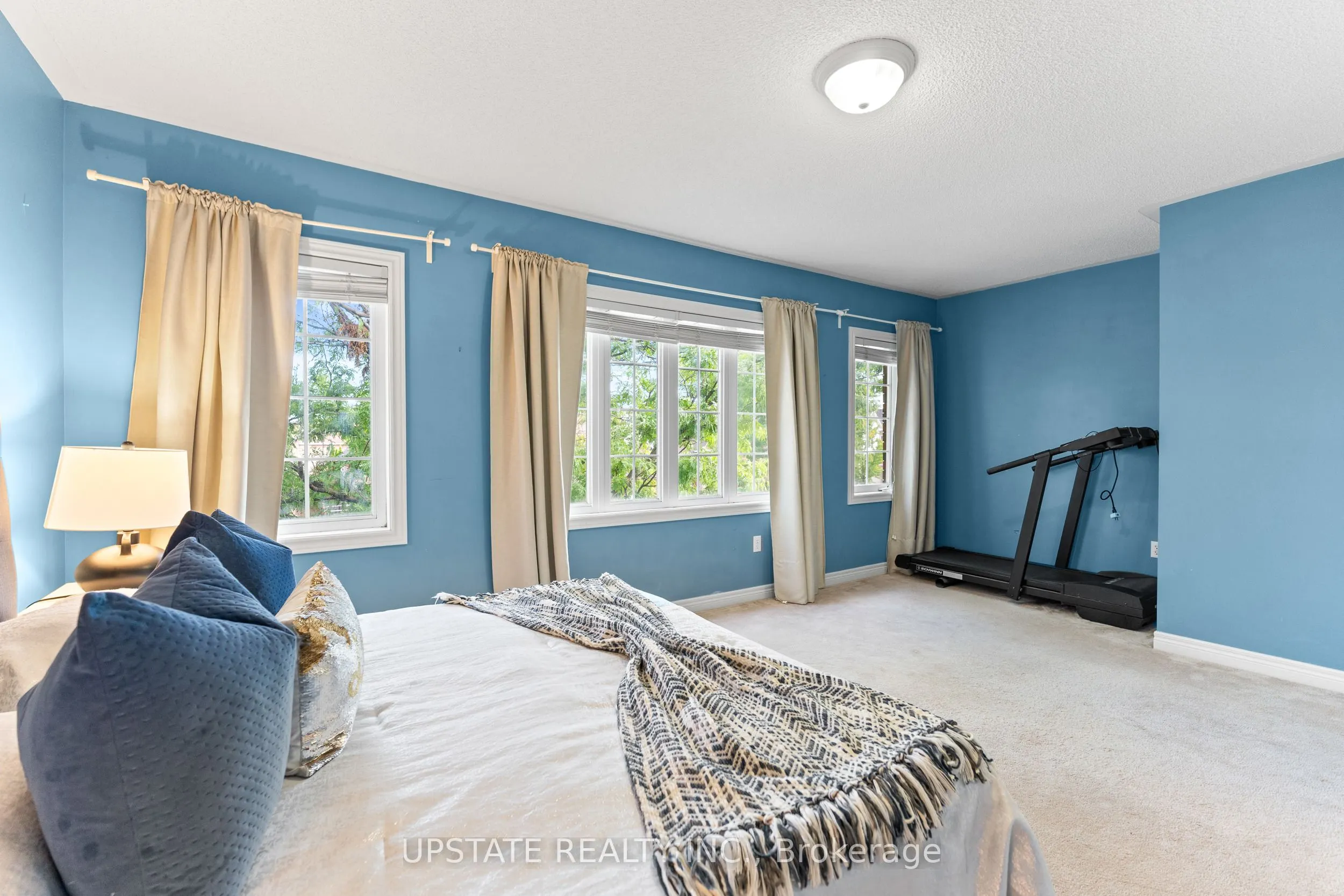 6 Bowsfield Drive
