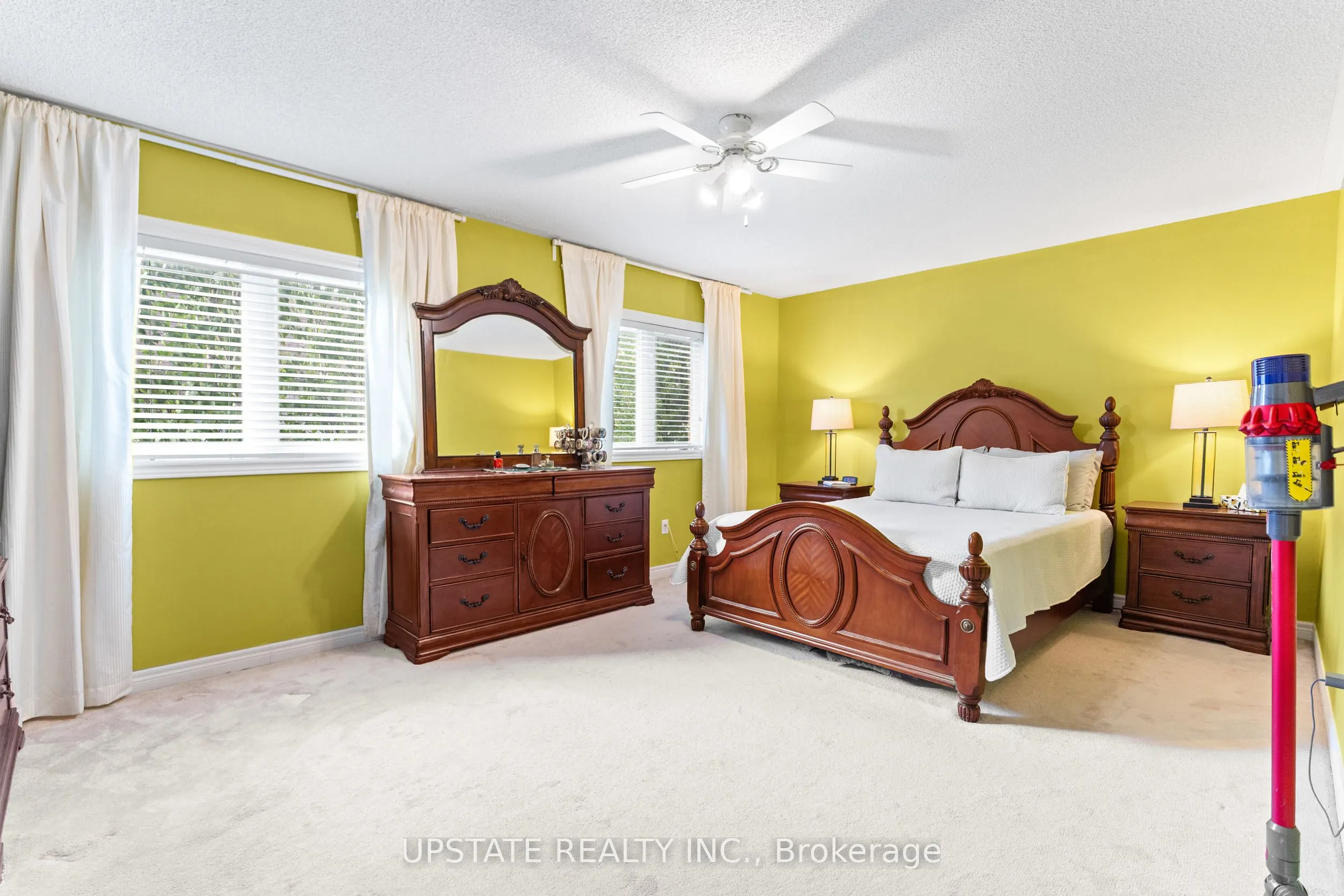 6 Bowsfield Drive