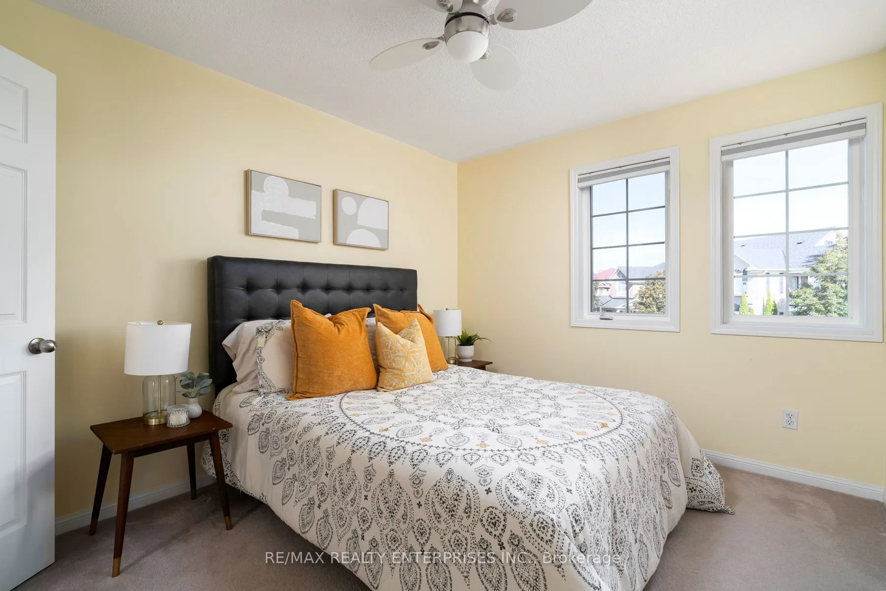 3941 Angus Walk
