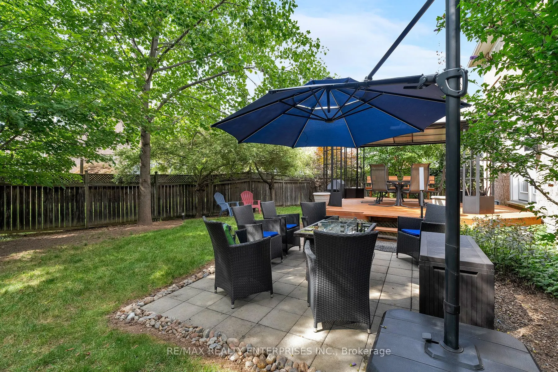 3941 Angus Walk