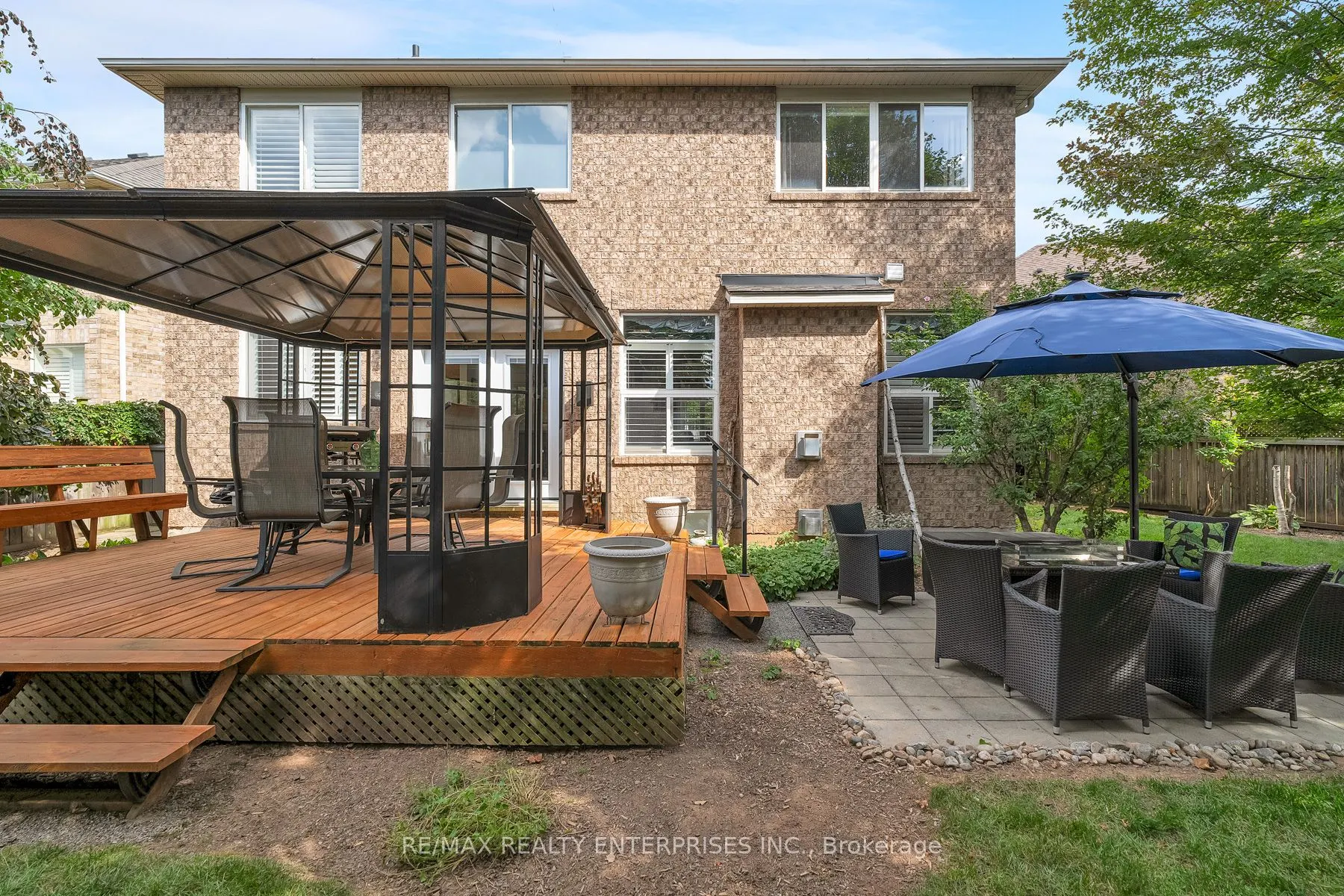 3941 Angus Walk