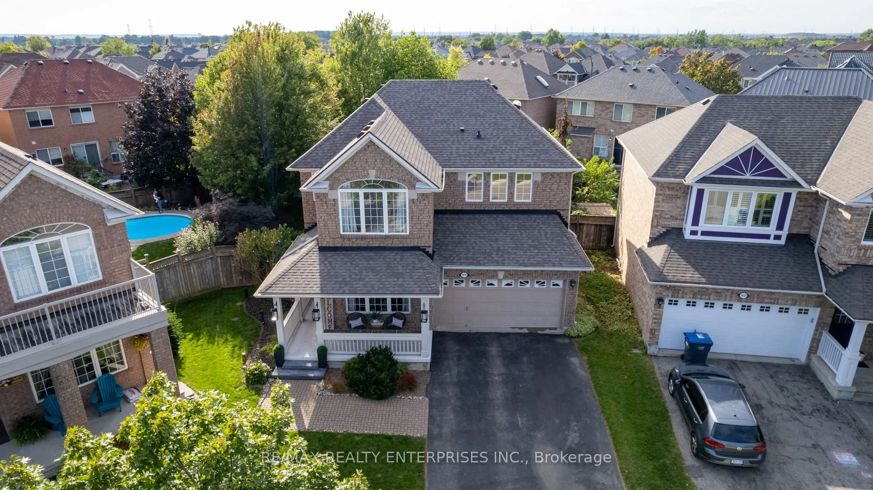 3941 Angus Walk