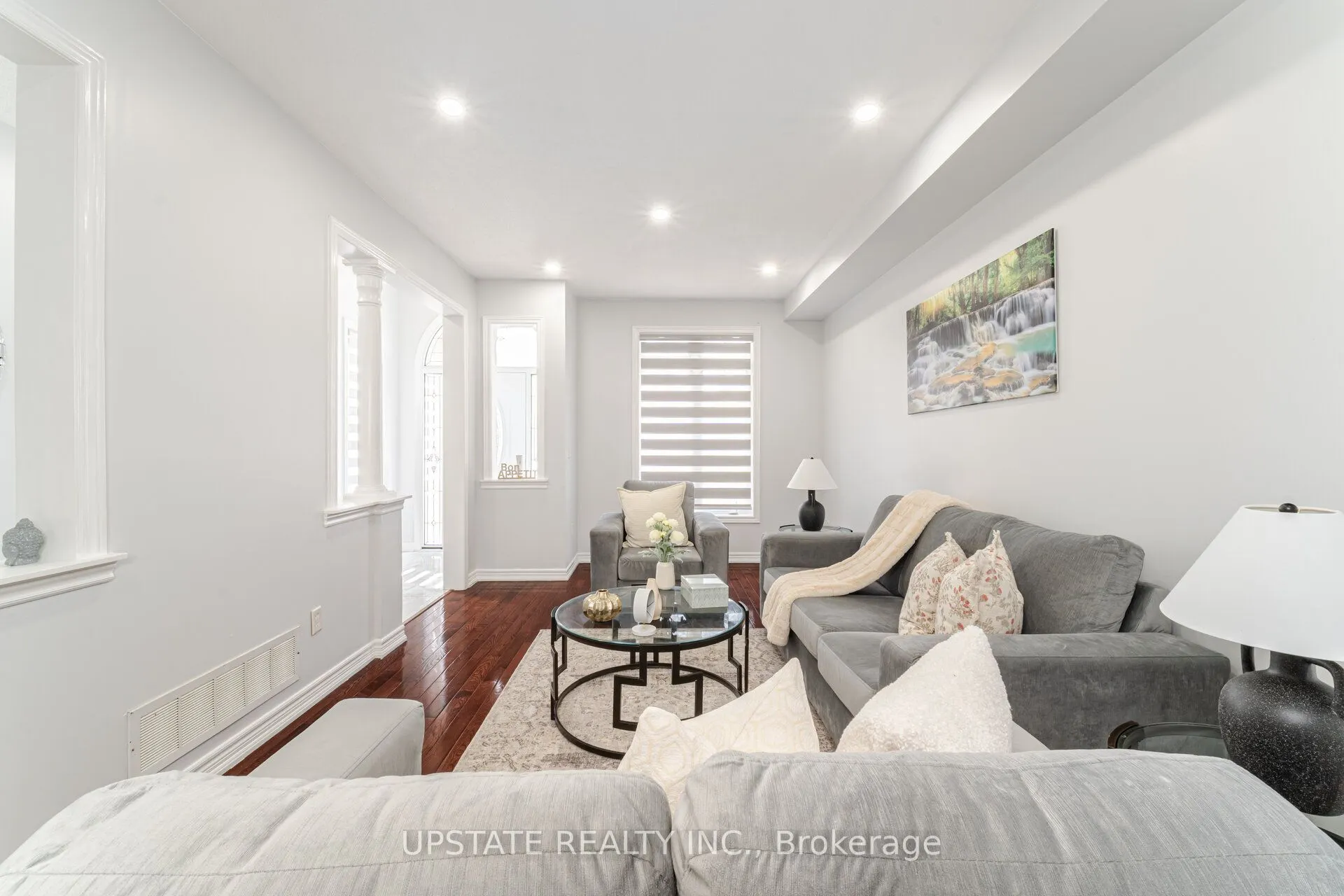 7 Millsborough Road