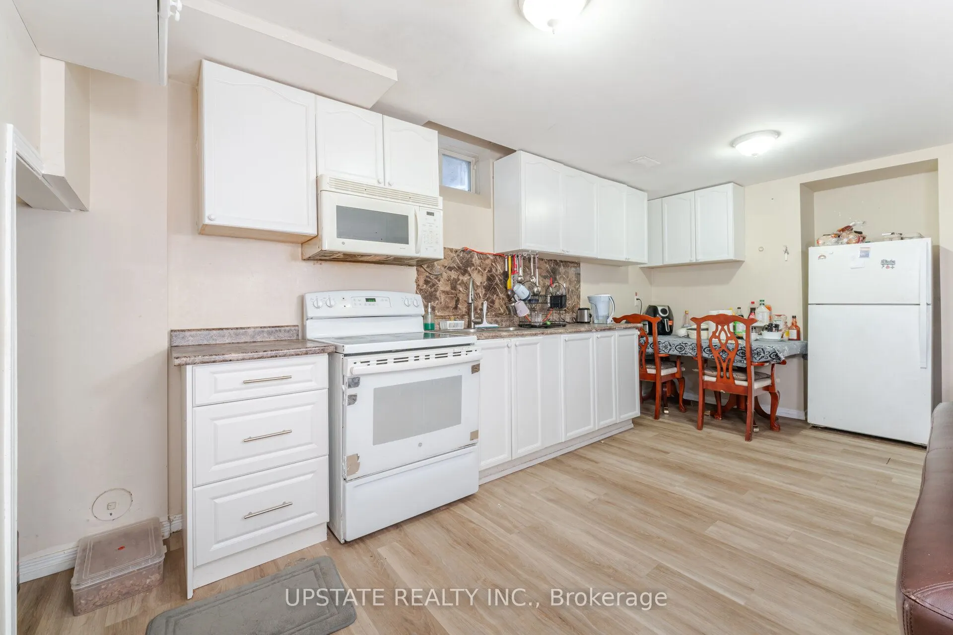 7 Millsborough Road