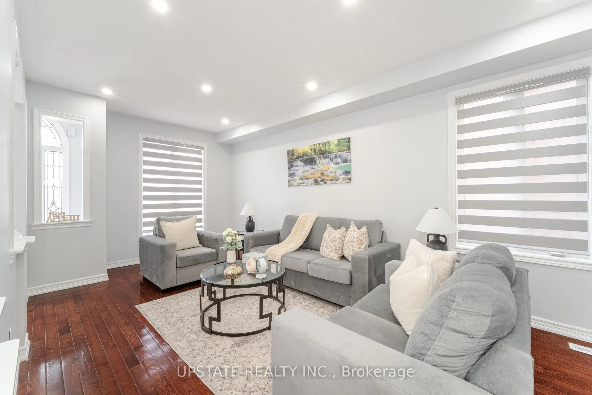 7 Millsborough Road
