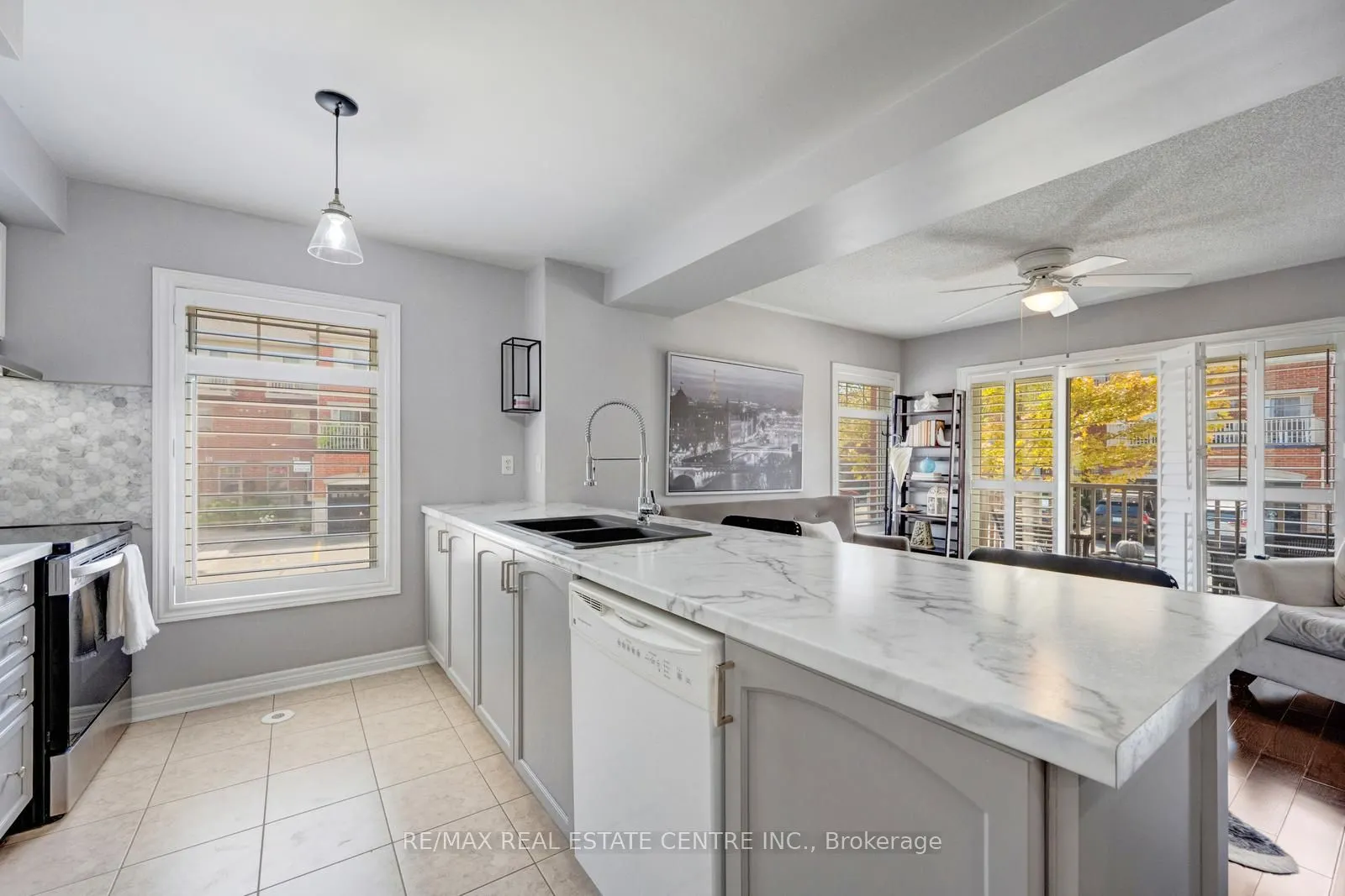 3250 Bentley Drive, #11