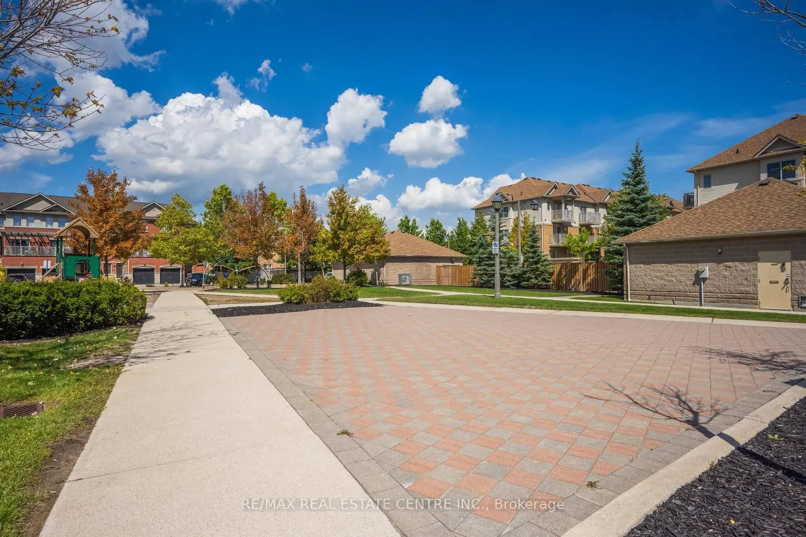 3250 Bentley Drive, #11