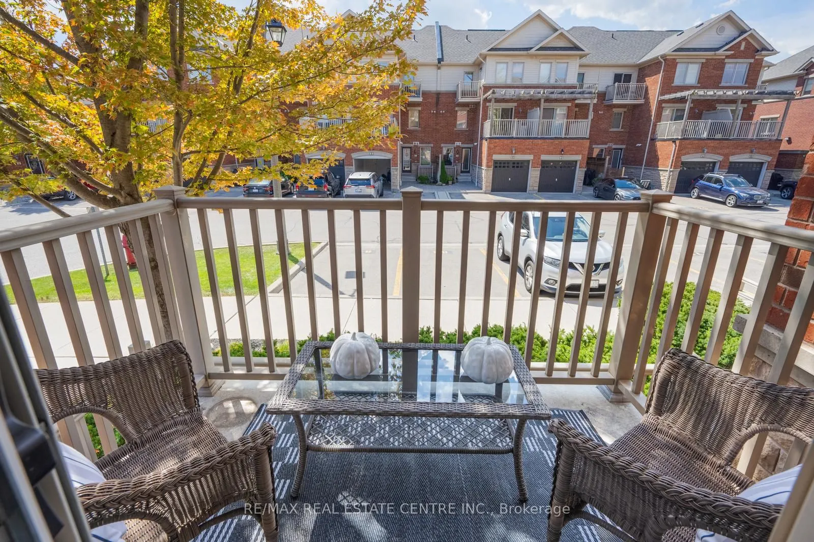 3250 Bentley Drive, #11