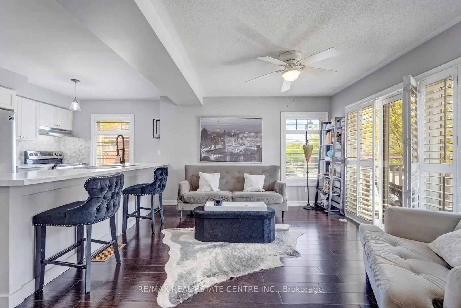 3250 Bentley Drive, #11