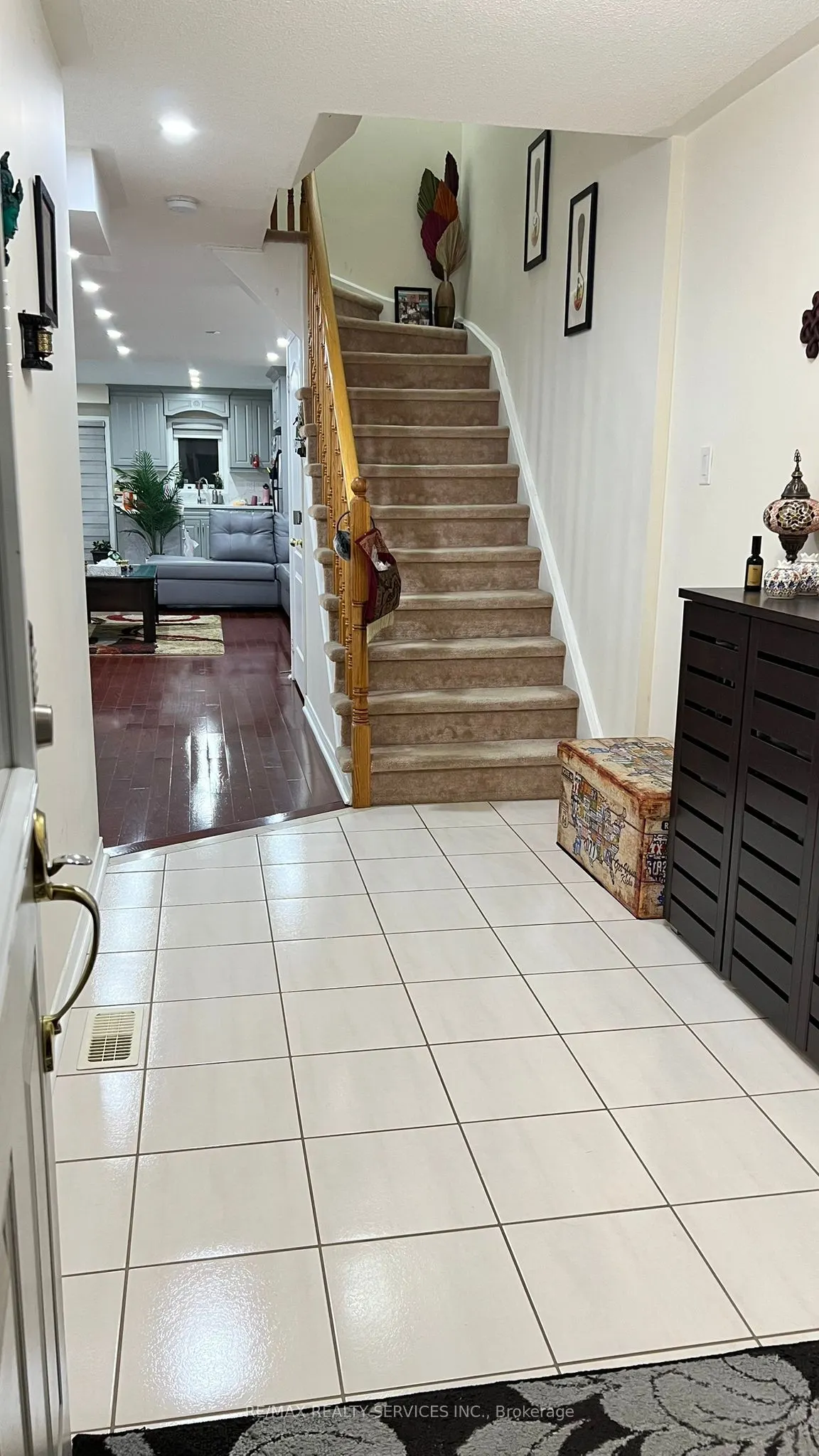 526 Candlestick Circle
