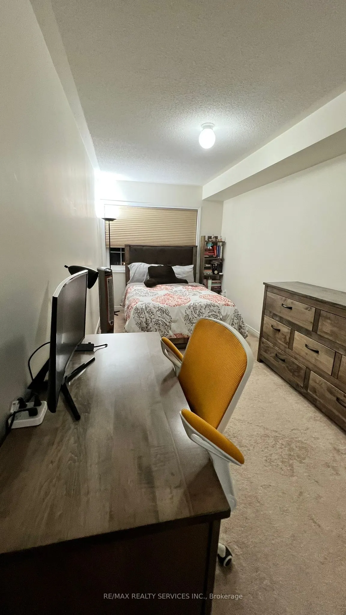 526 Candlestick Circle