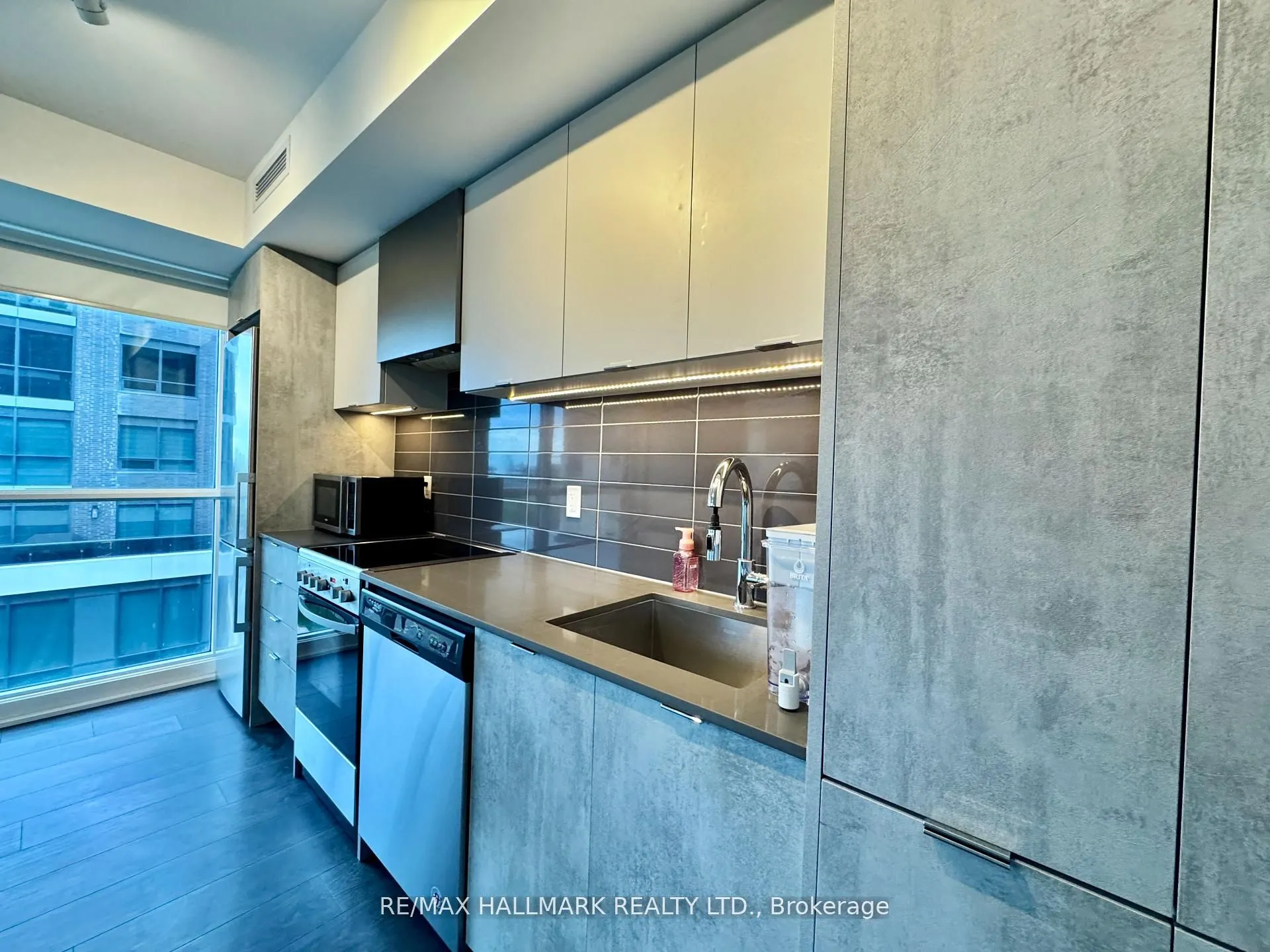 26 Gibbs Road, #545