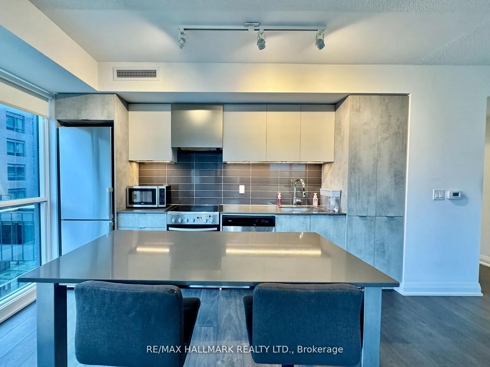 26 Gibbs Road, #545