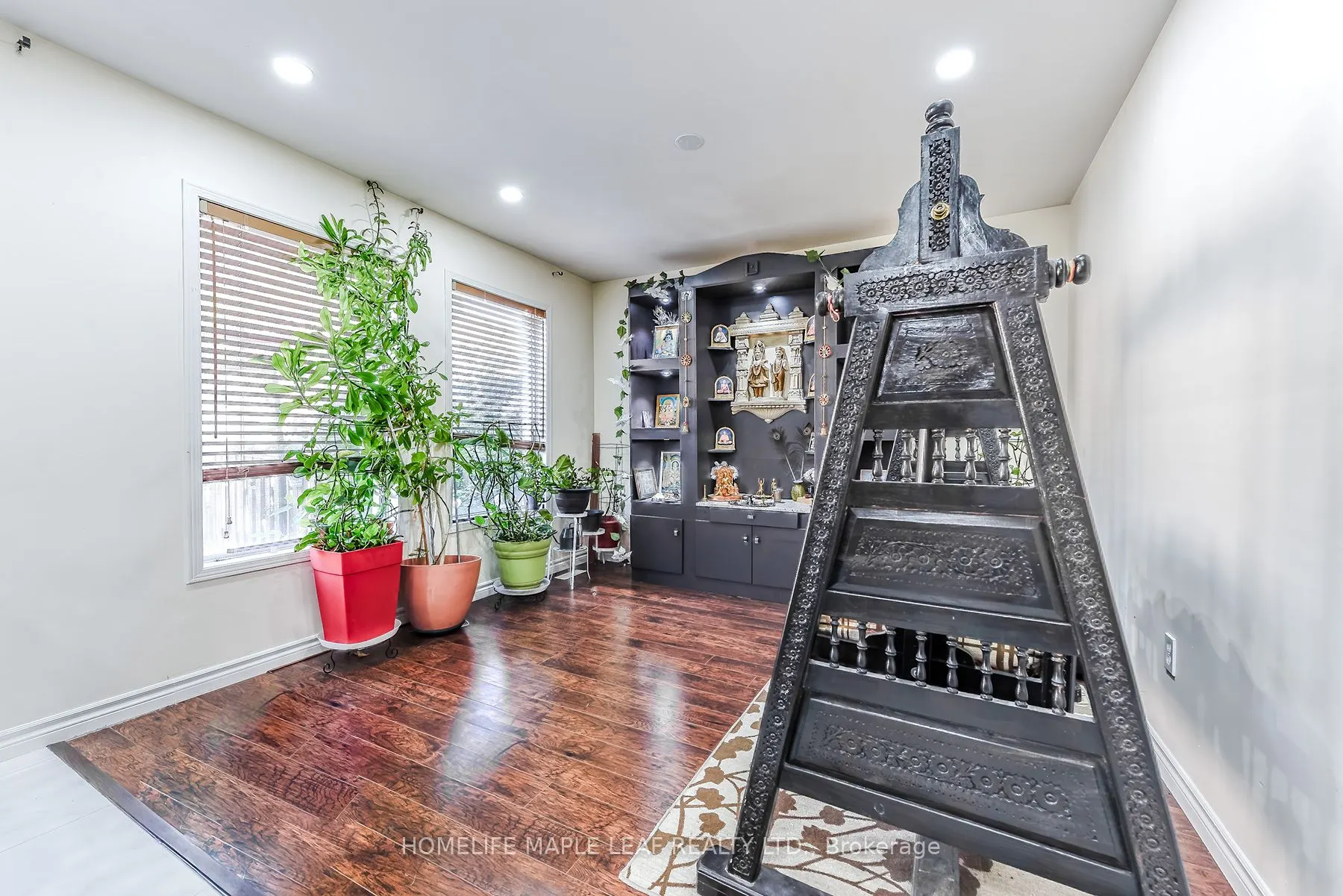 45 Seaside Circle