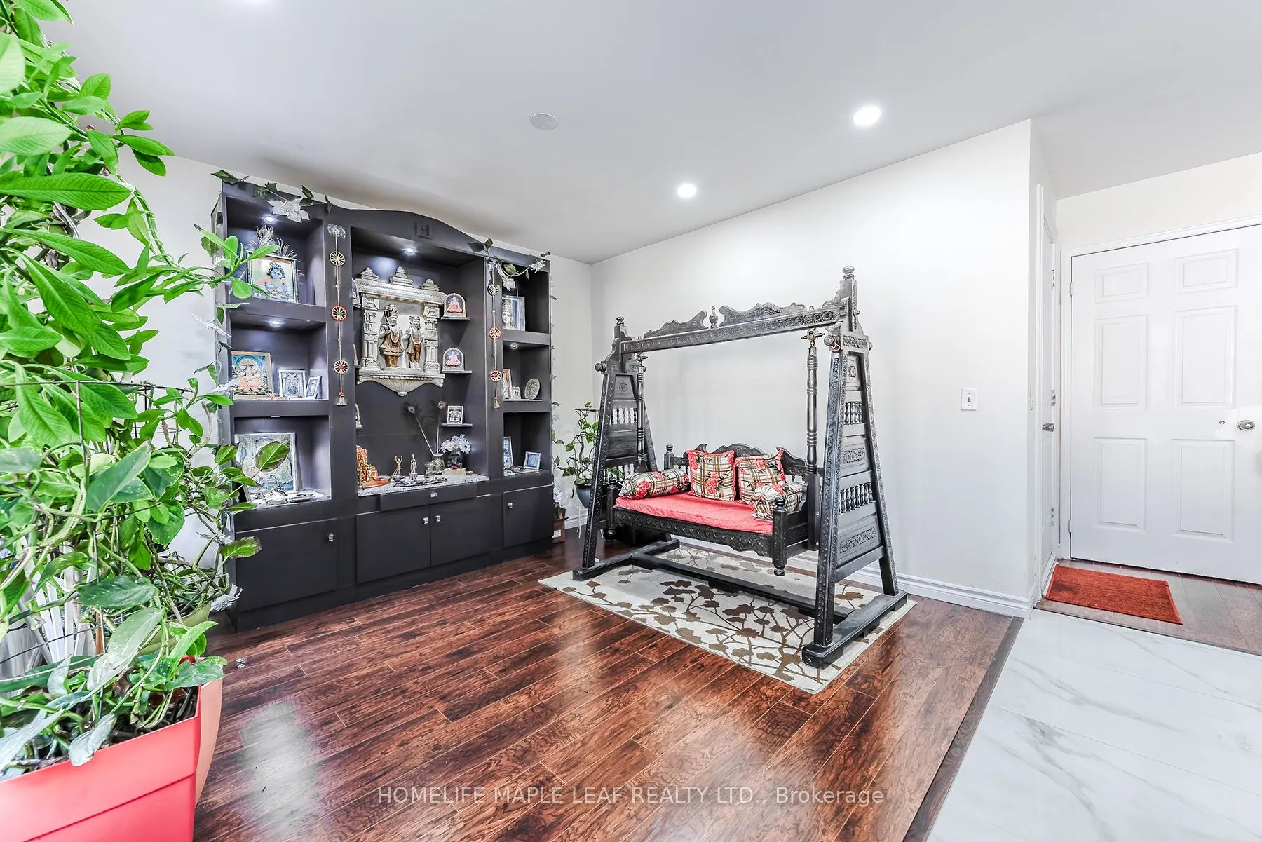45 Seaside Circle