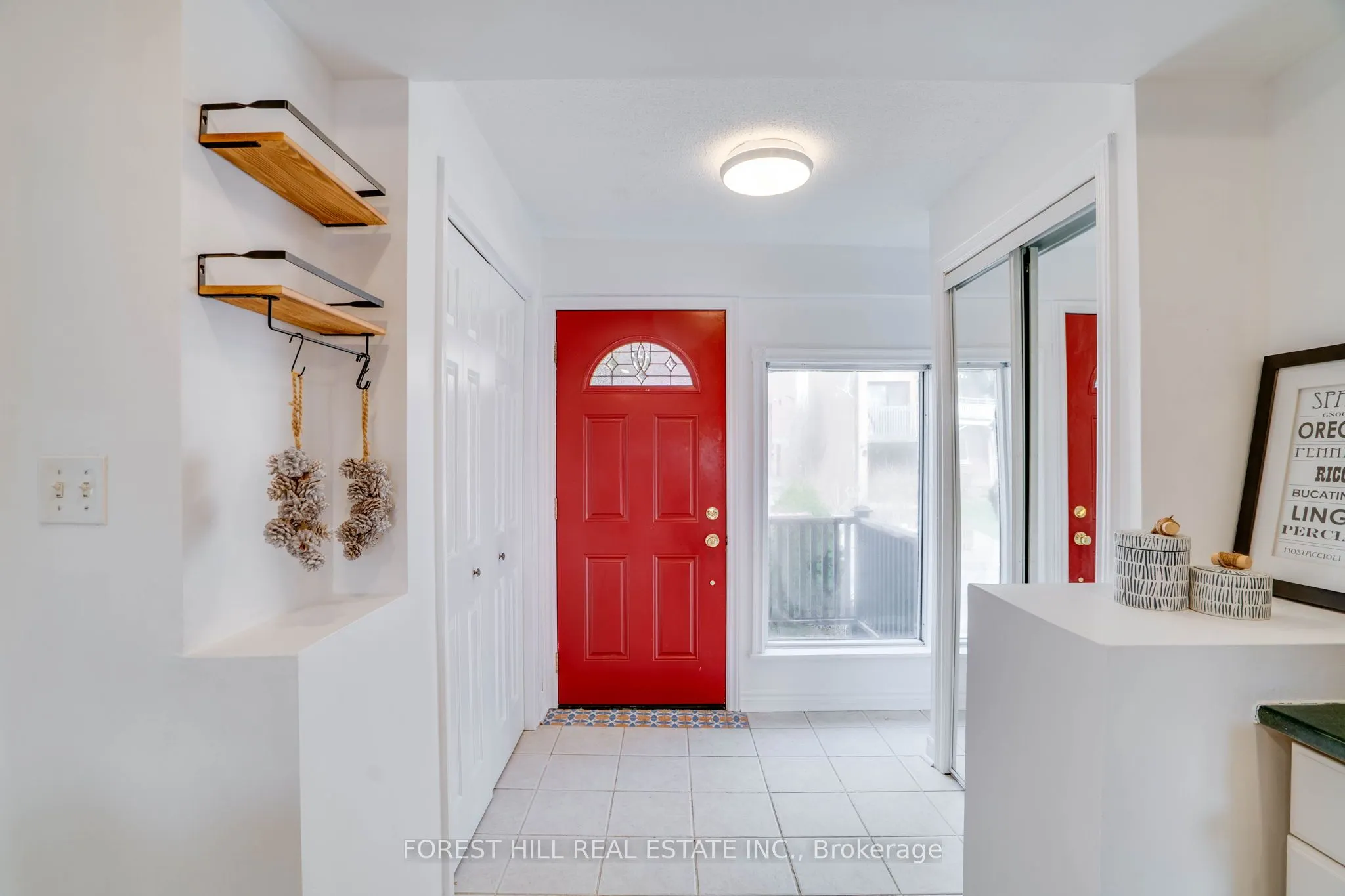 4053 Old Dundas Street