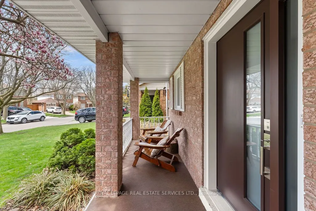 161 Riverview Street