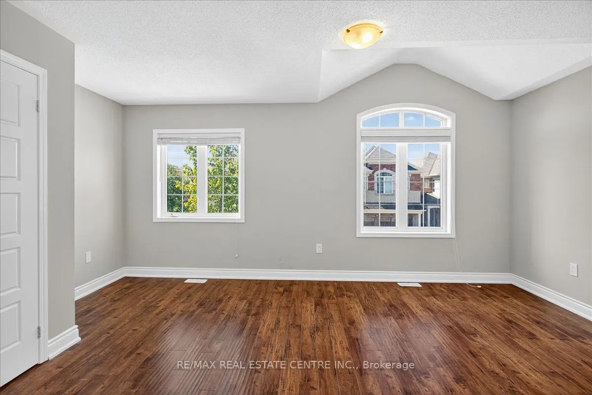 249 Hinton Terrace, #(Upper)