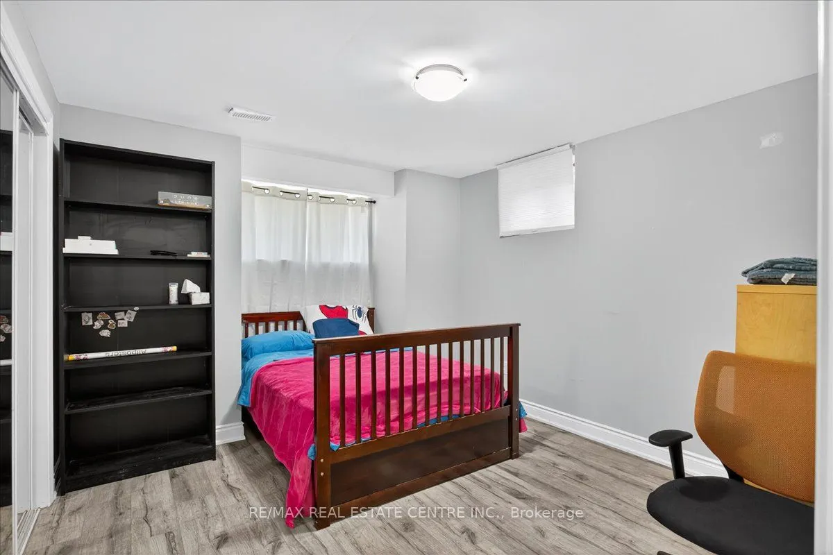 249 Hinton Terrace, #(Upper)