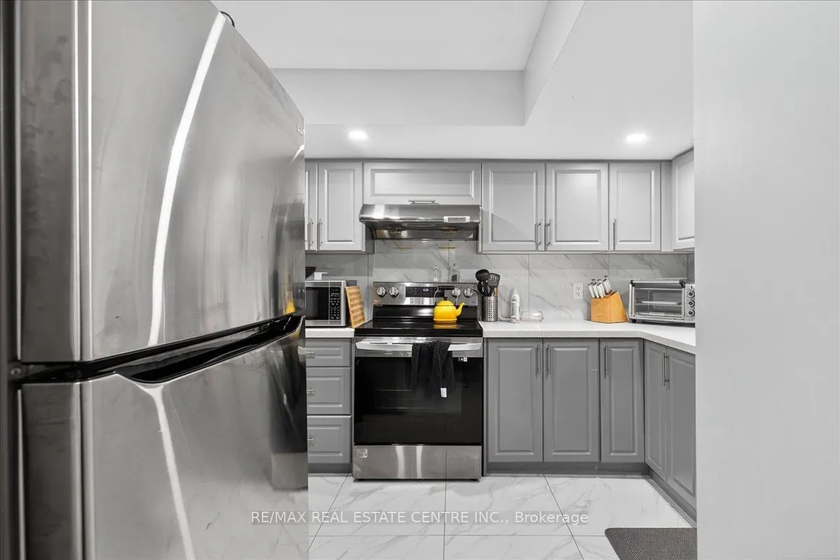 249 Hinton Terrace, #(Upper)