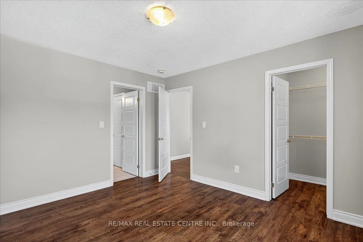 249 Hinton Terrace, #(Upper)