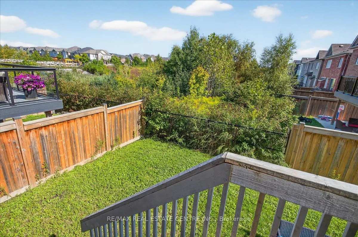249 Hinton Terrace, #(Upper)