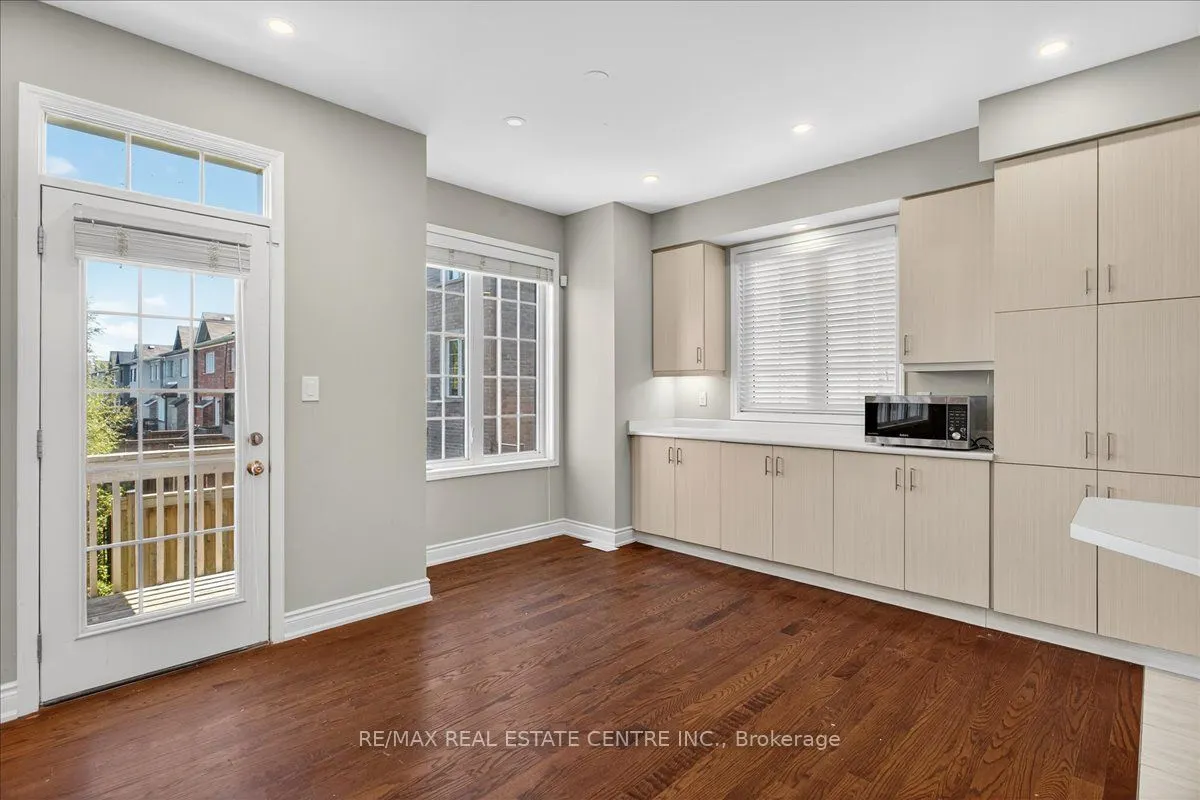 249 Hinton Terrace, #(Upper)