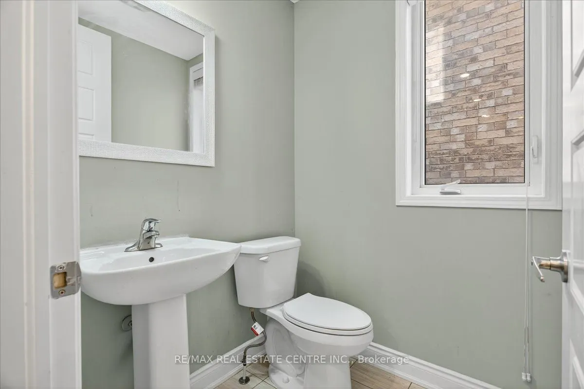249 Hinton Terrace, #(Upper)